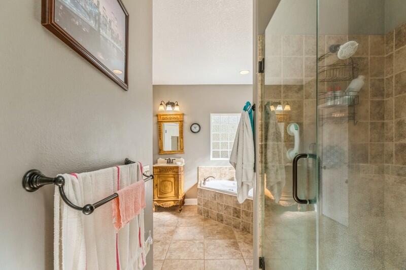 INDIAN SPRINGS - Residential