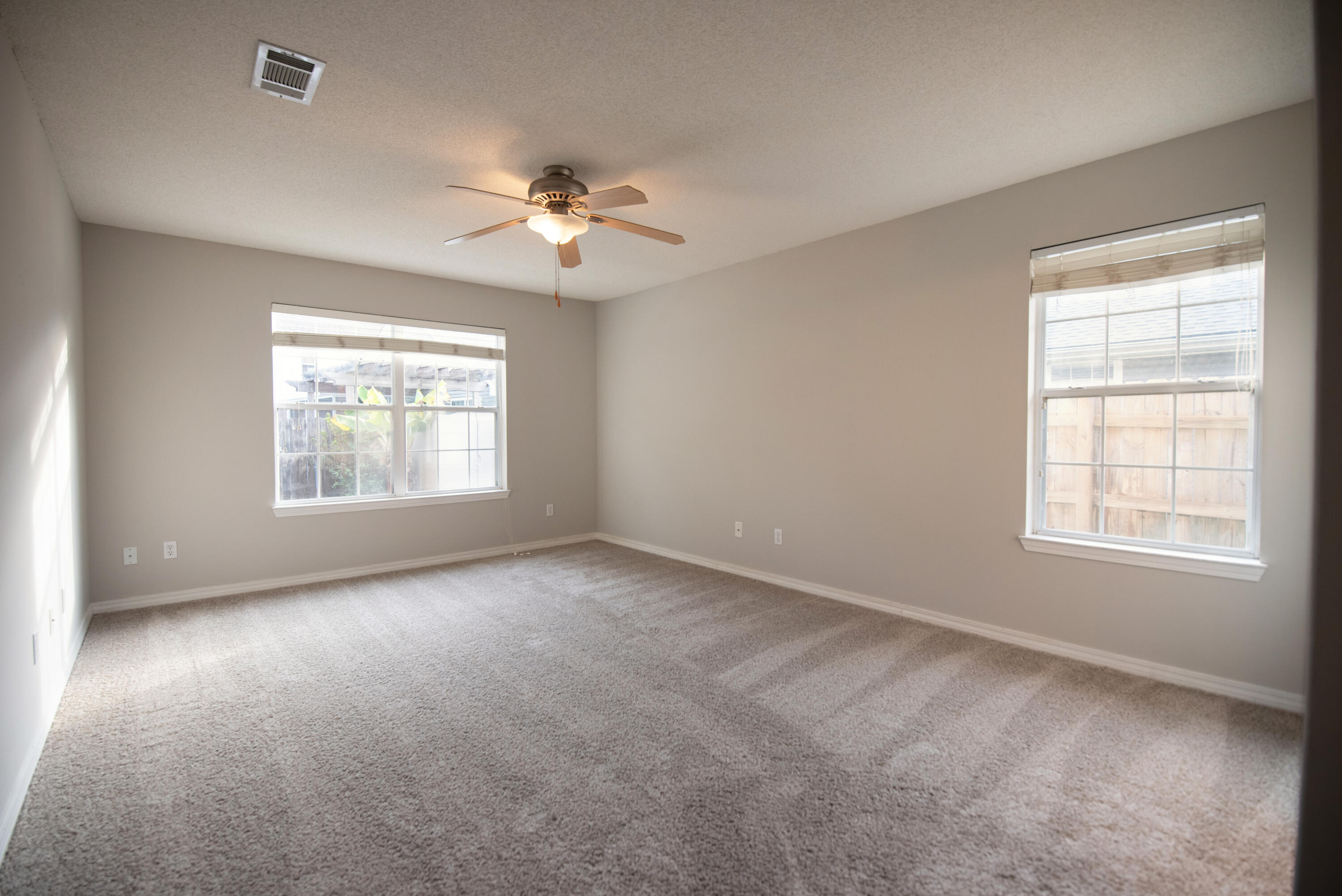 EMERALD VILLAGE S/D - Residential