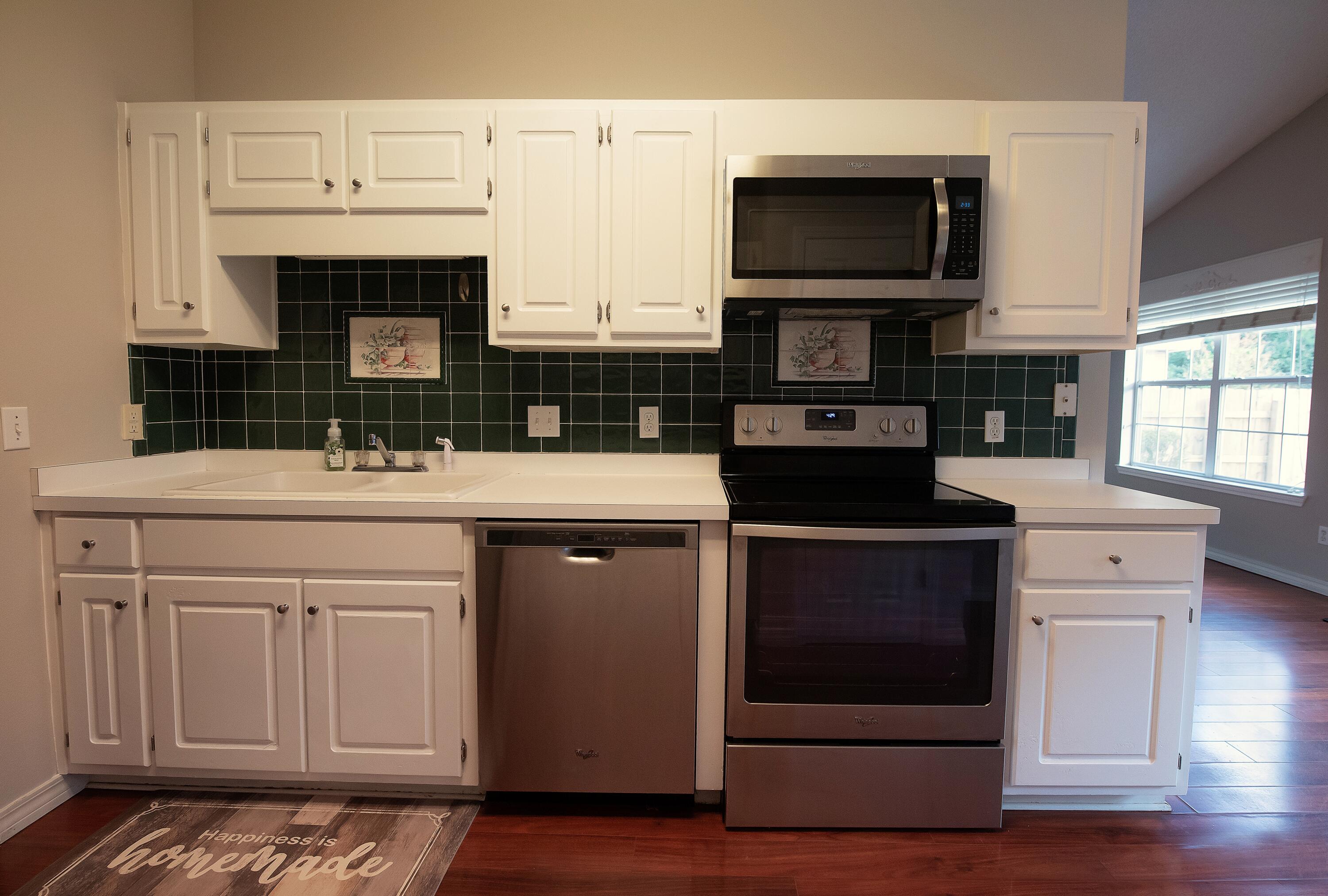 EMERALD VILLAGE S/D - Residential