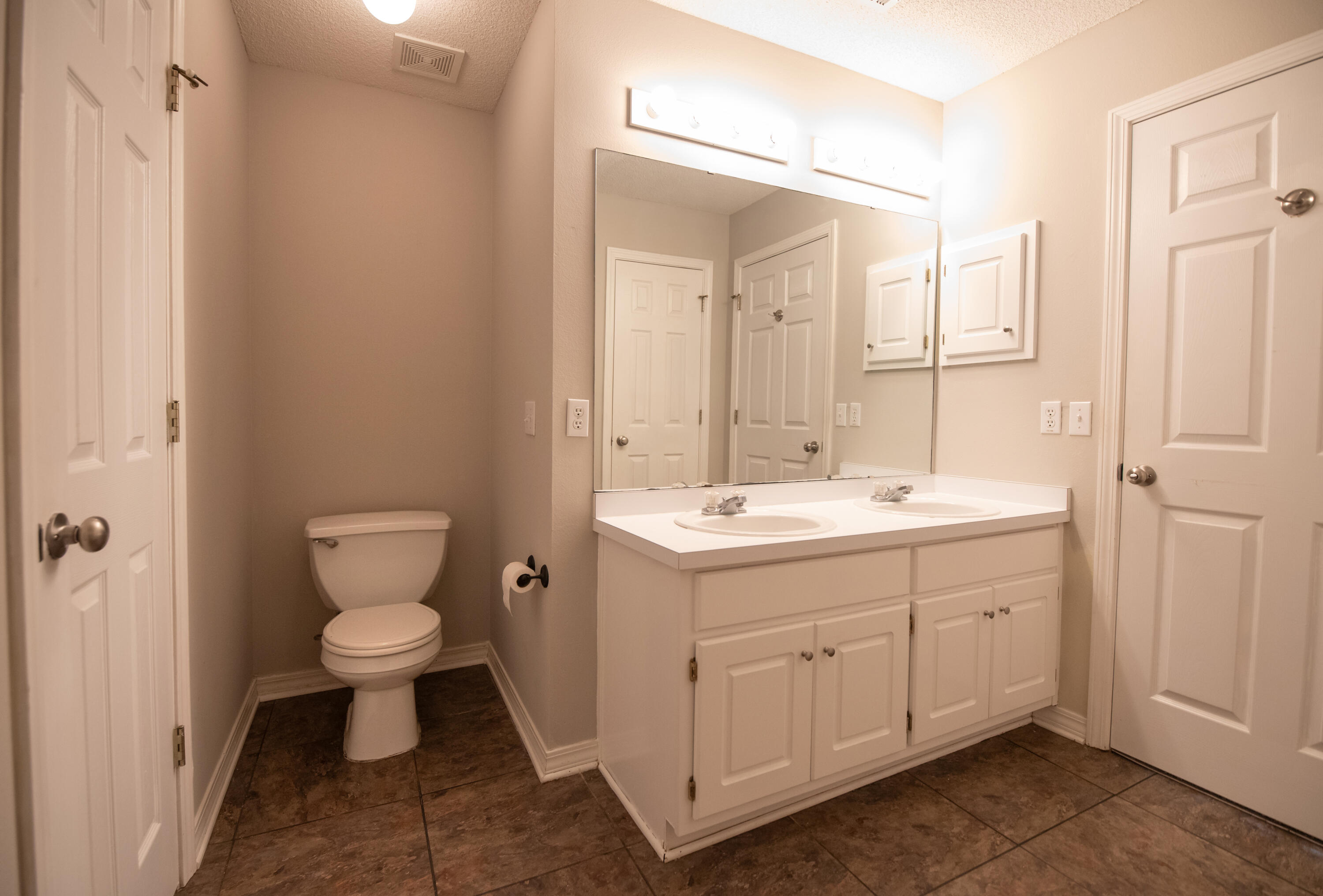 EMERALD VILLAGE S/D - Residential