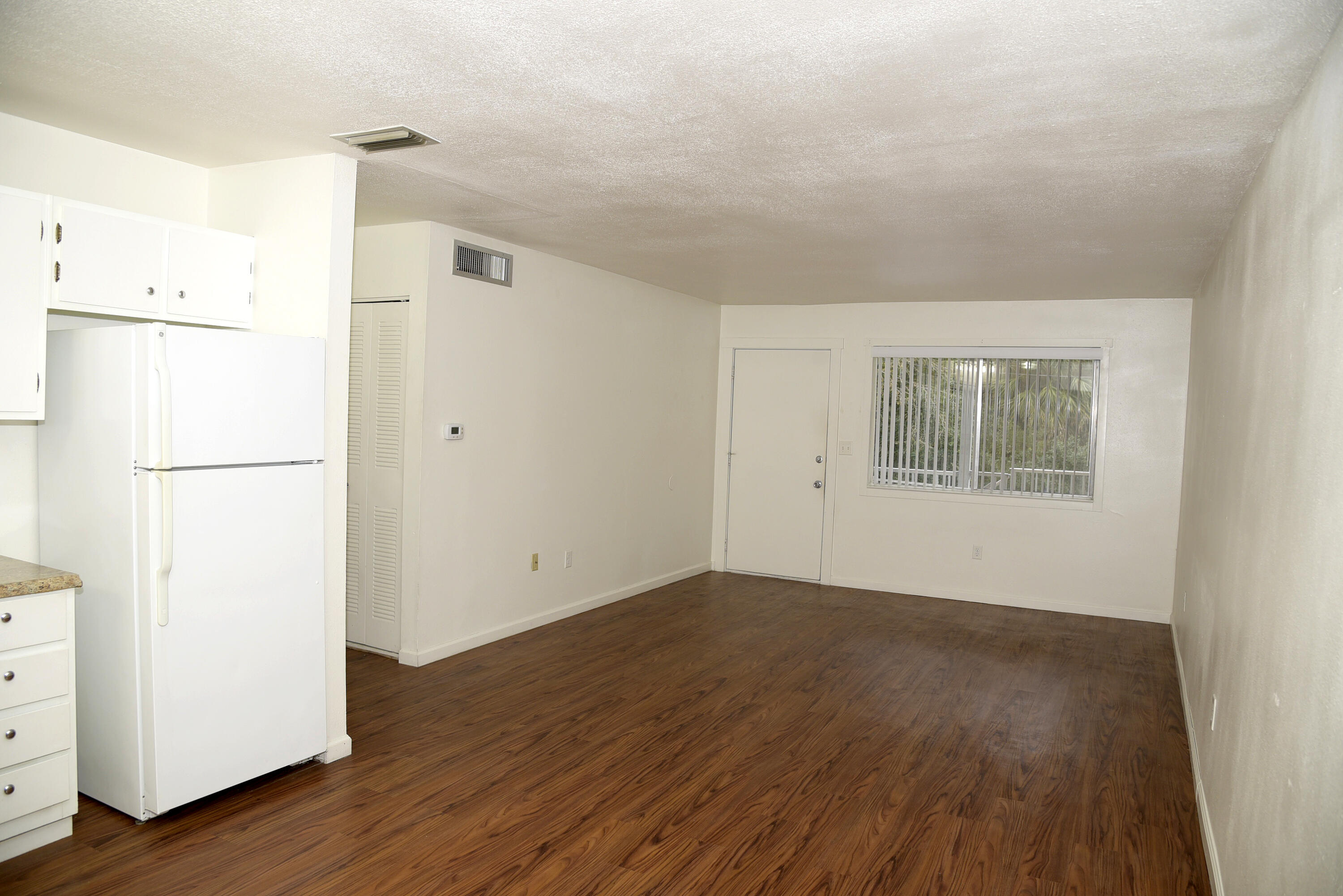 COLLEGE PARK CONDO - Residential Lease