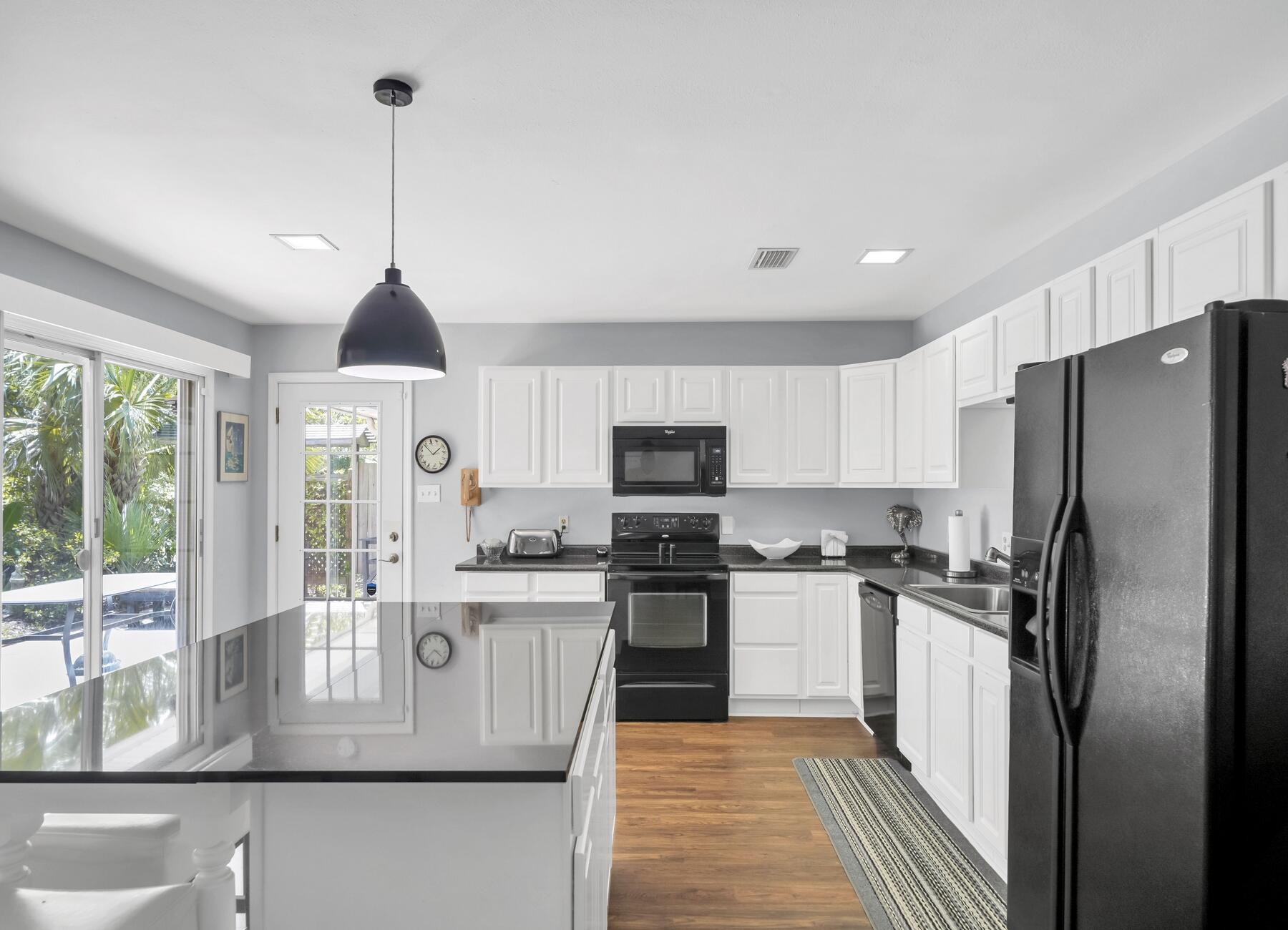 ELLIOTTS POINT 11TH ADDN - Residential