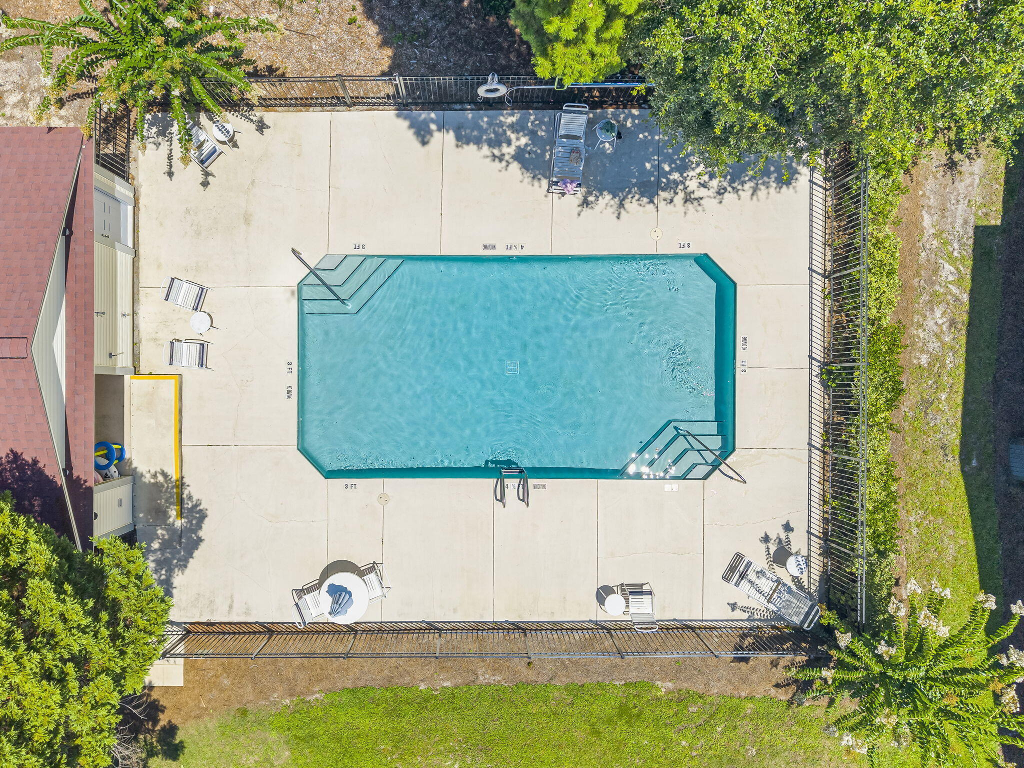 ESCADA - Residential Lease