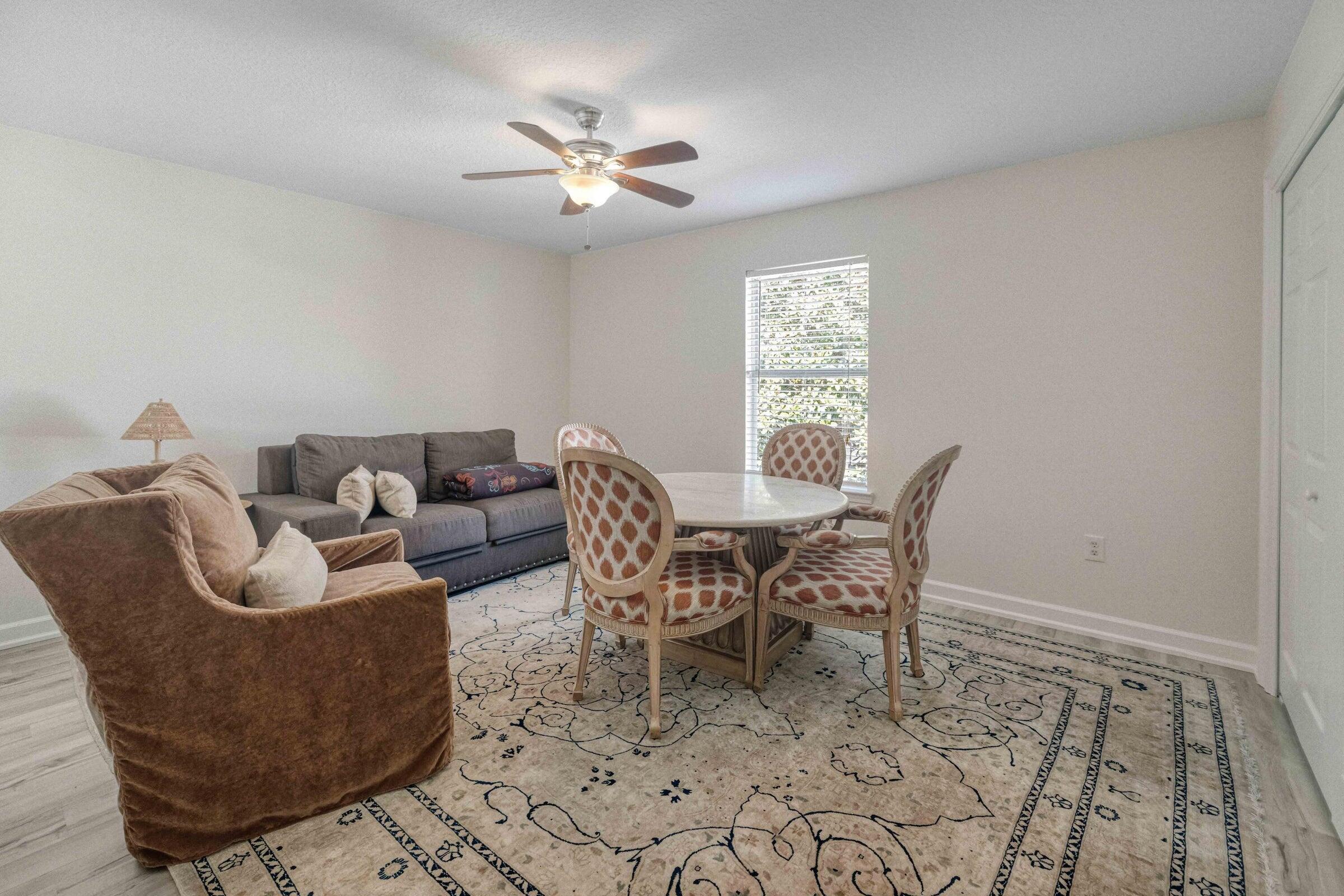 ESCADA - Residential Lease