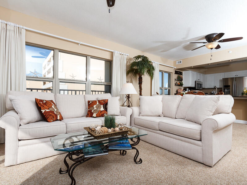 EMERALD TOWERS WEST CONDO - Residential