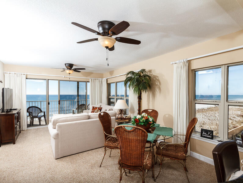 EMERALD TOWERS WEST CONDO - Residential