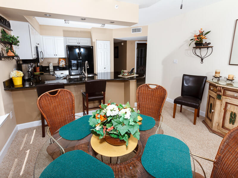 EMERALD TOWERS WEST CONDO - Residential