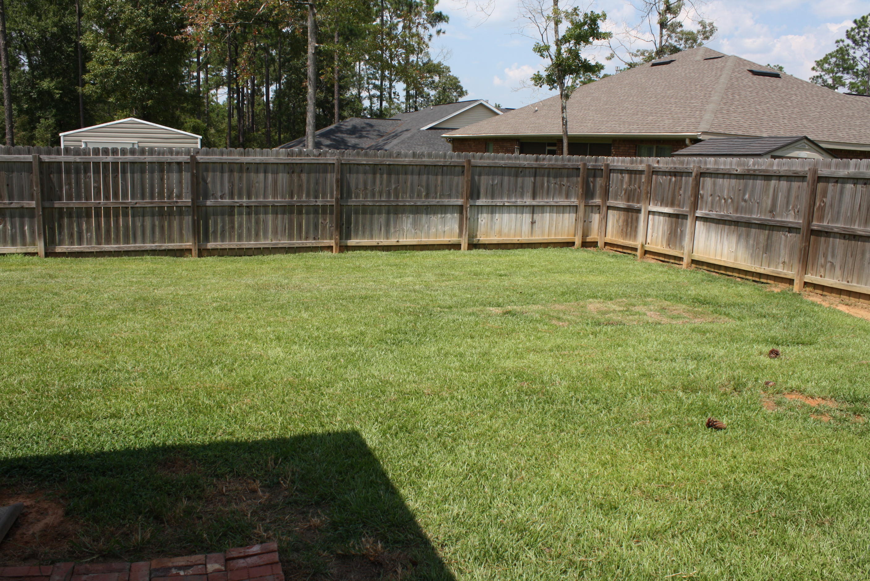 BROOKE ESTATES PH III - Residential Lease