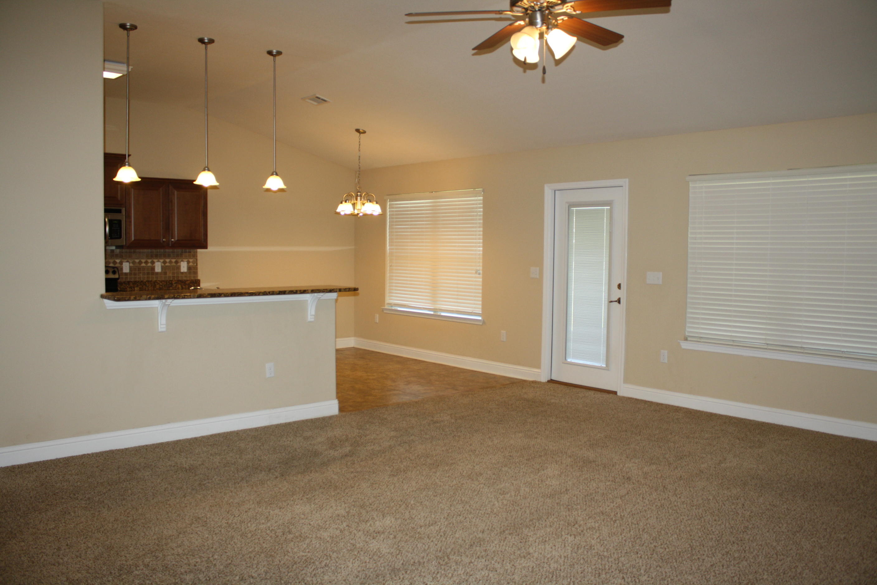 BROOKE ESTATES PH III - Residential Lease