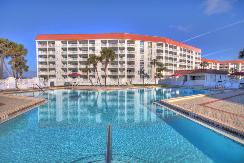 EL MATADOR CONDO - Residential