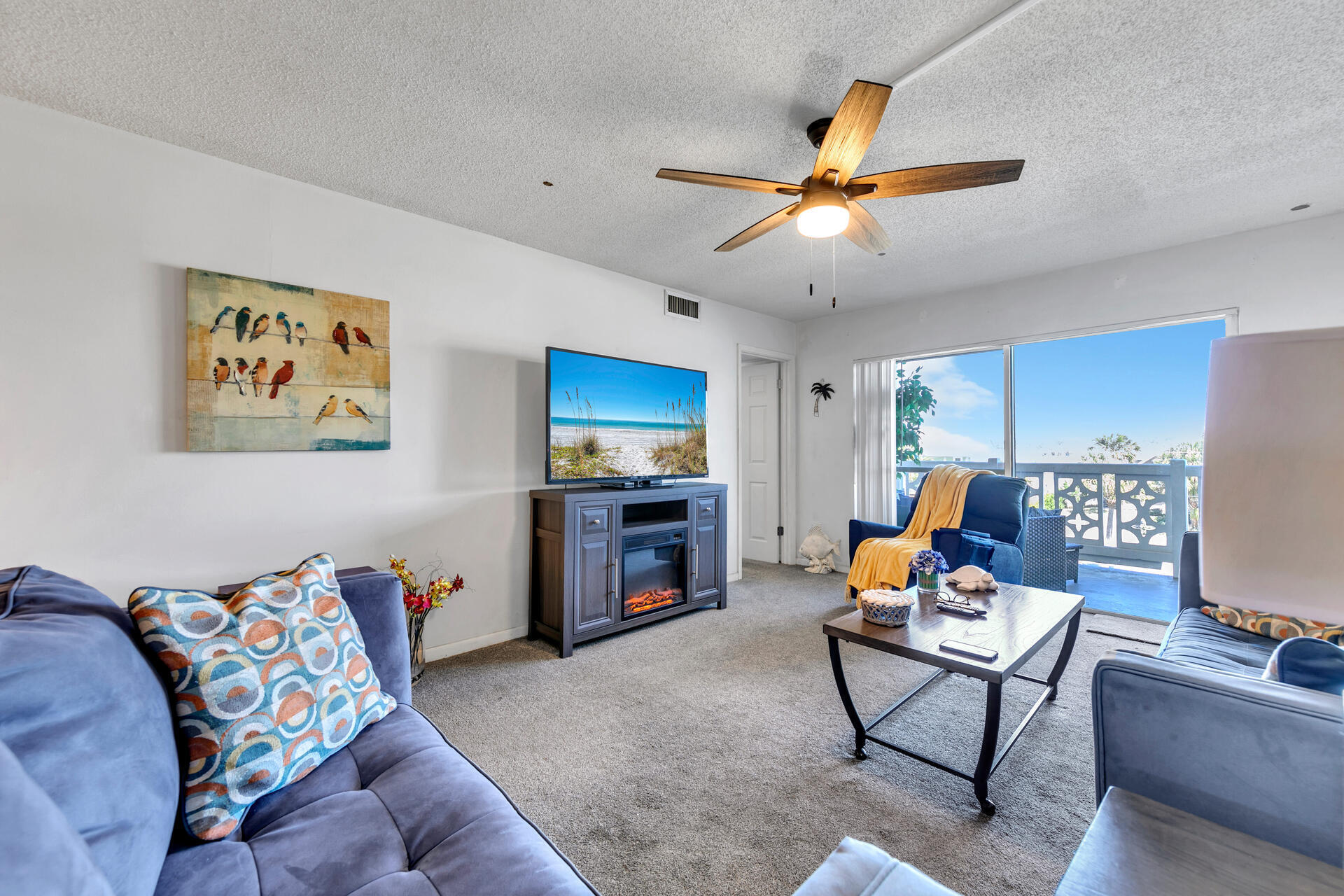 EL MATADOR CONDO - Residential