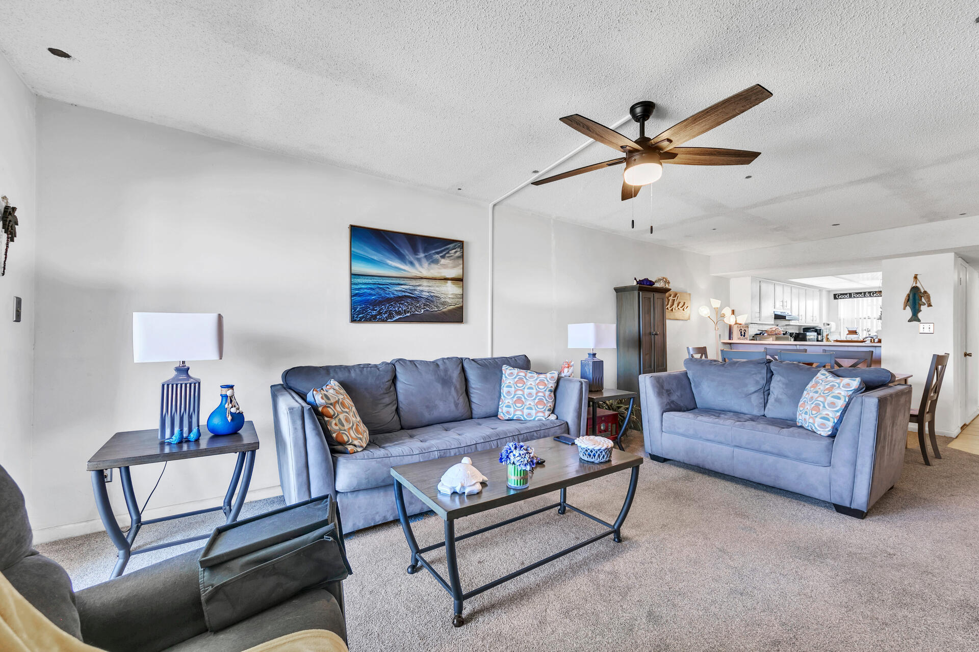 EL MATADOR CONDO - Residential