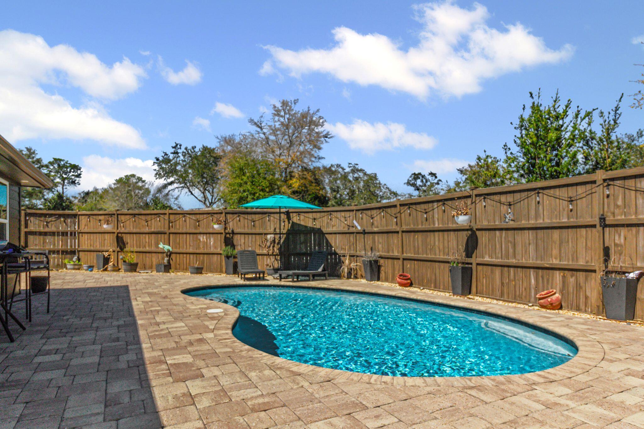 PARKWOOD PLACE AT BLUEWATER BAY - Residential