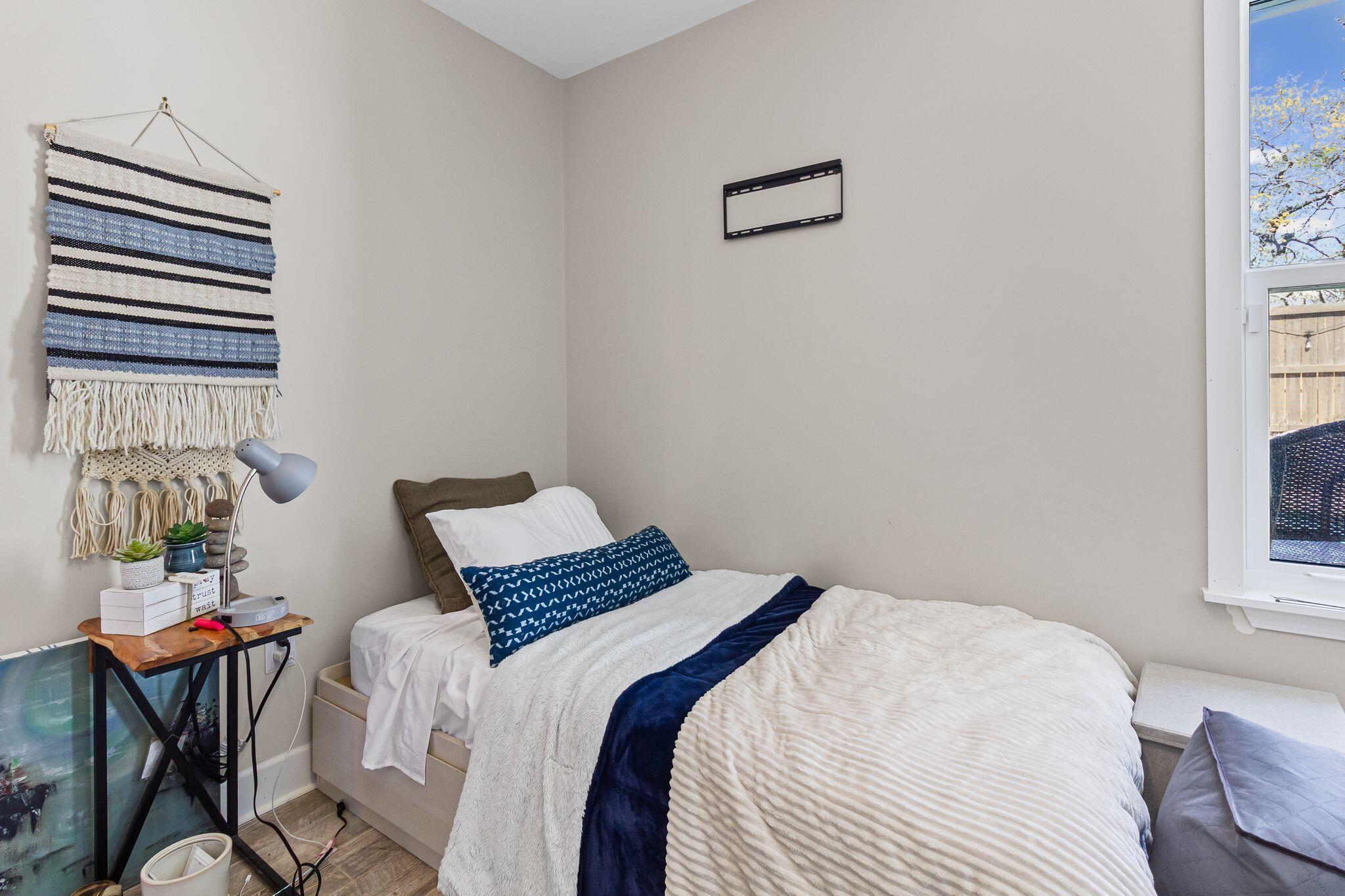 PARKWOOD PLACE AT BLUEWATER BAY - Residential