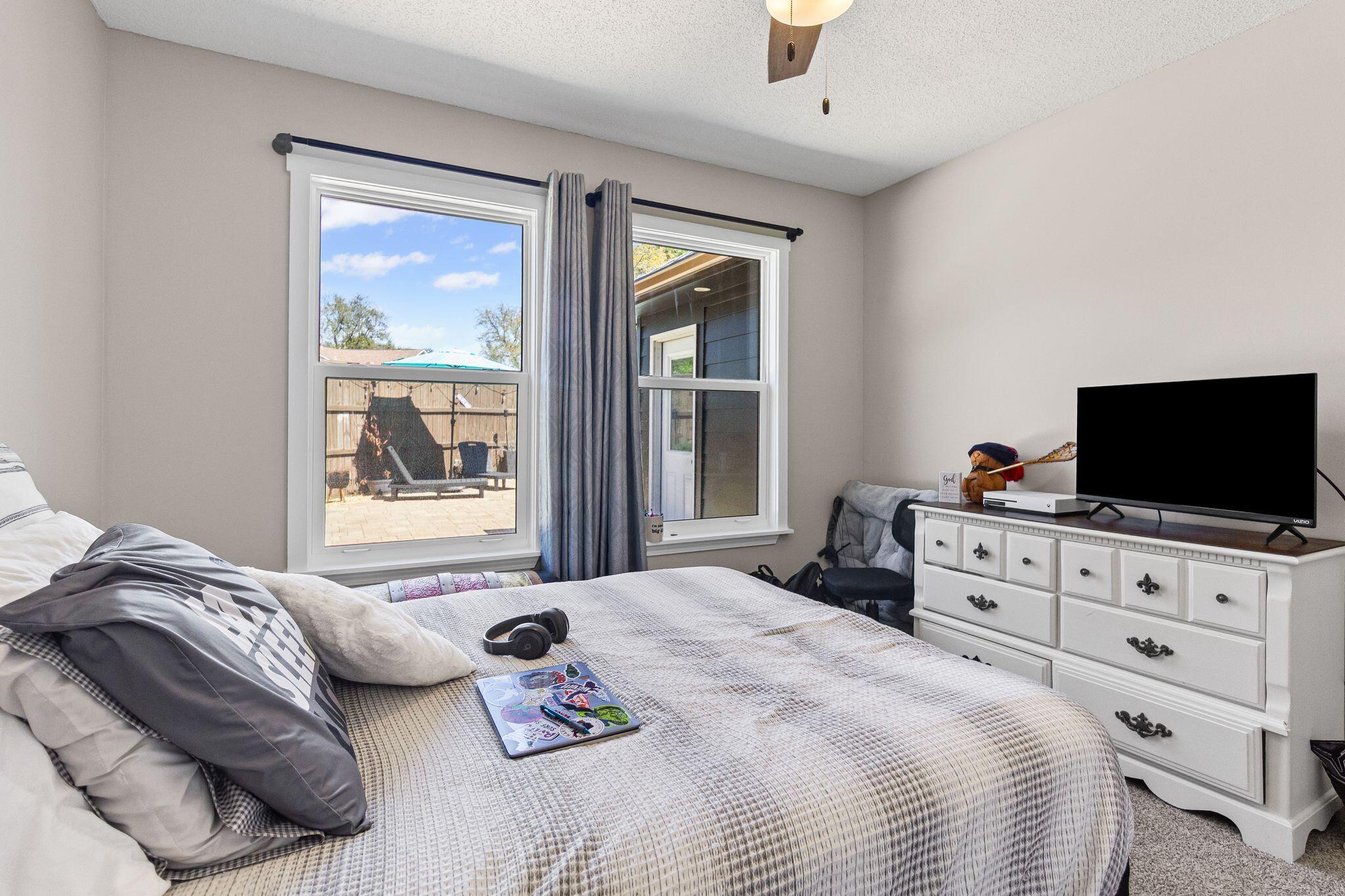PARKWOOD PLACE AT BLUEWATER BAY - Residential