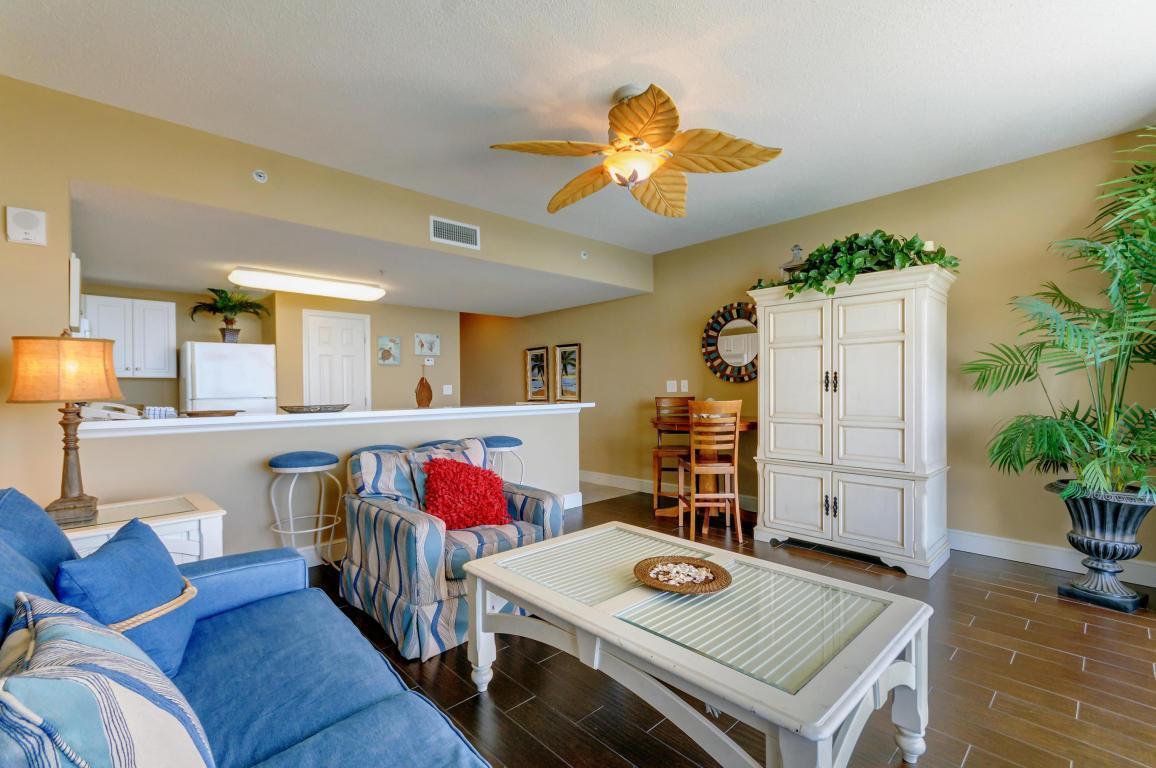 MAJESTIC BEACH TOWERS I - Residential