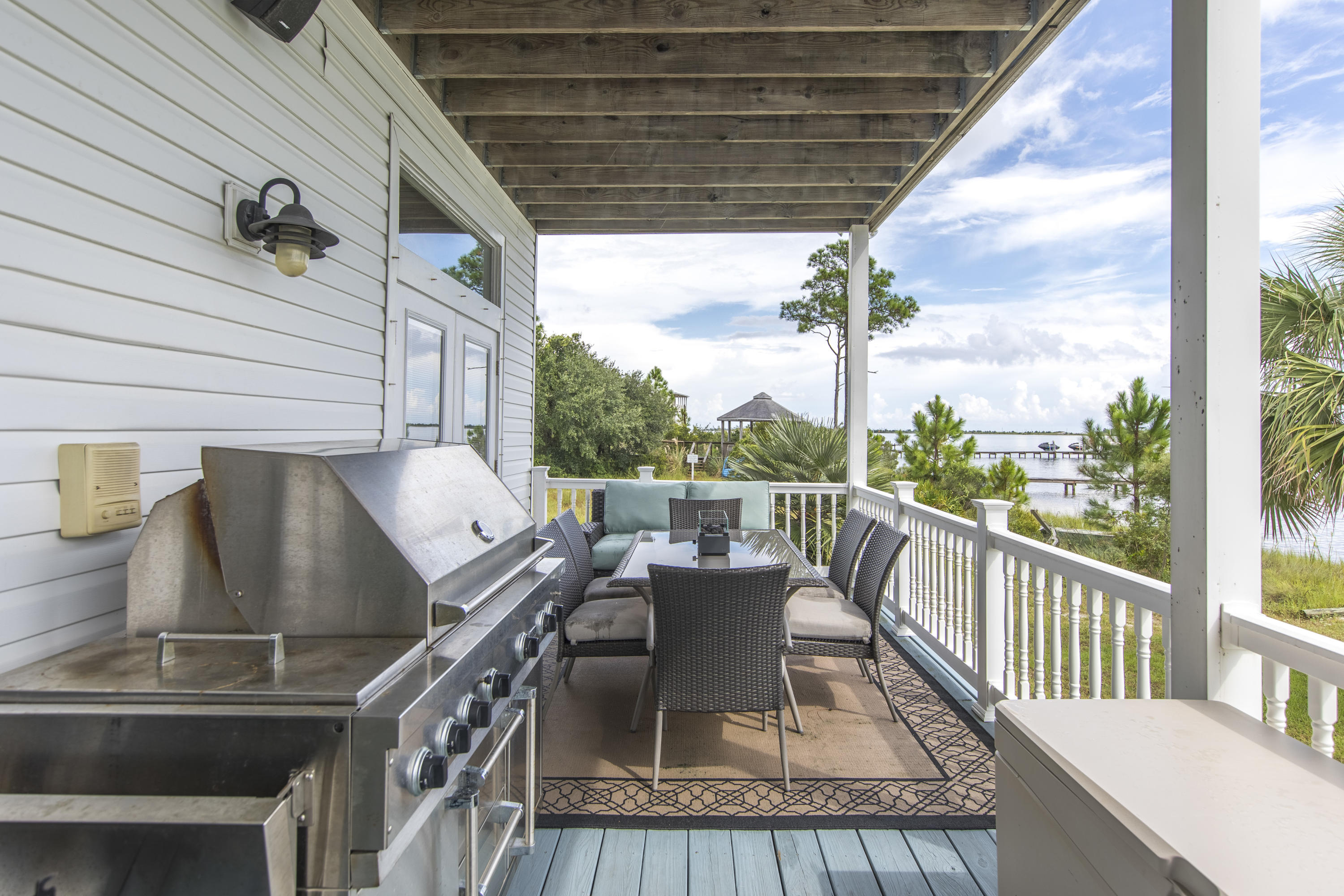 SPARKLING WATERS - Residential