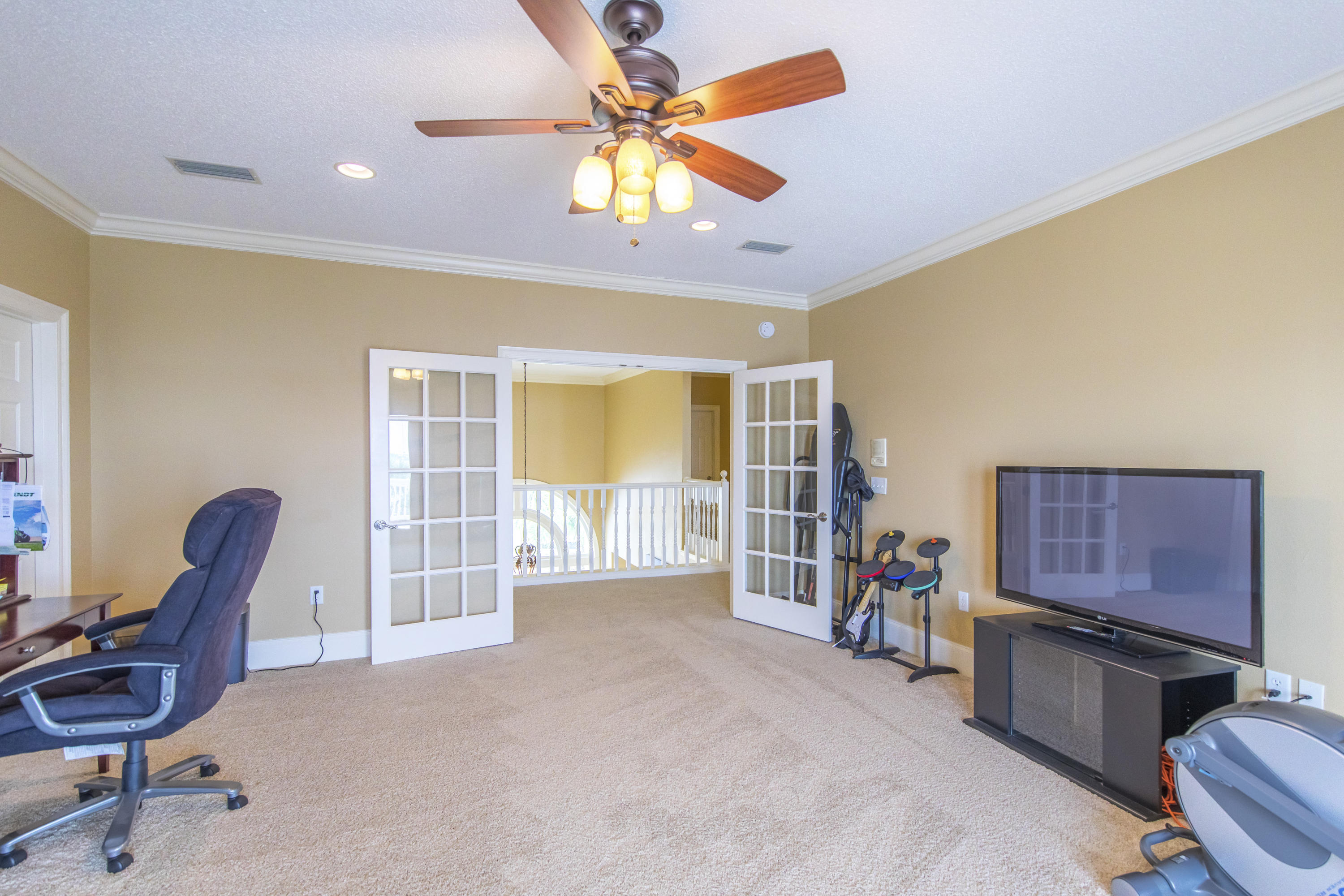 SPARKLING WATERS - Residential