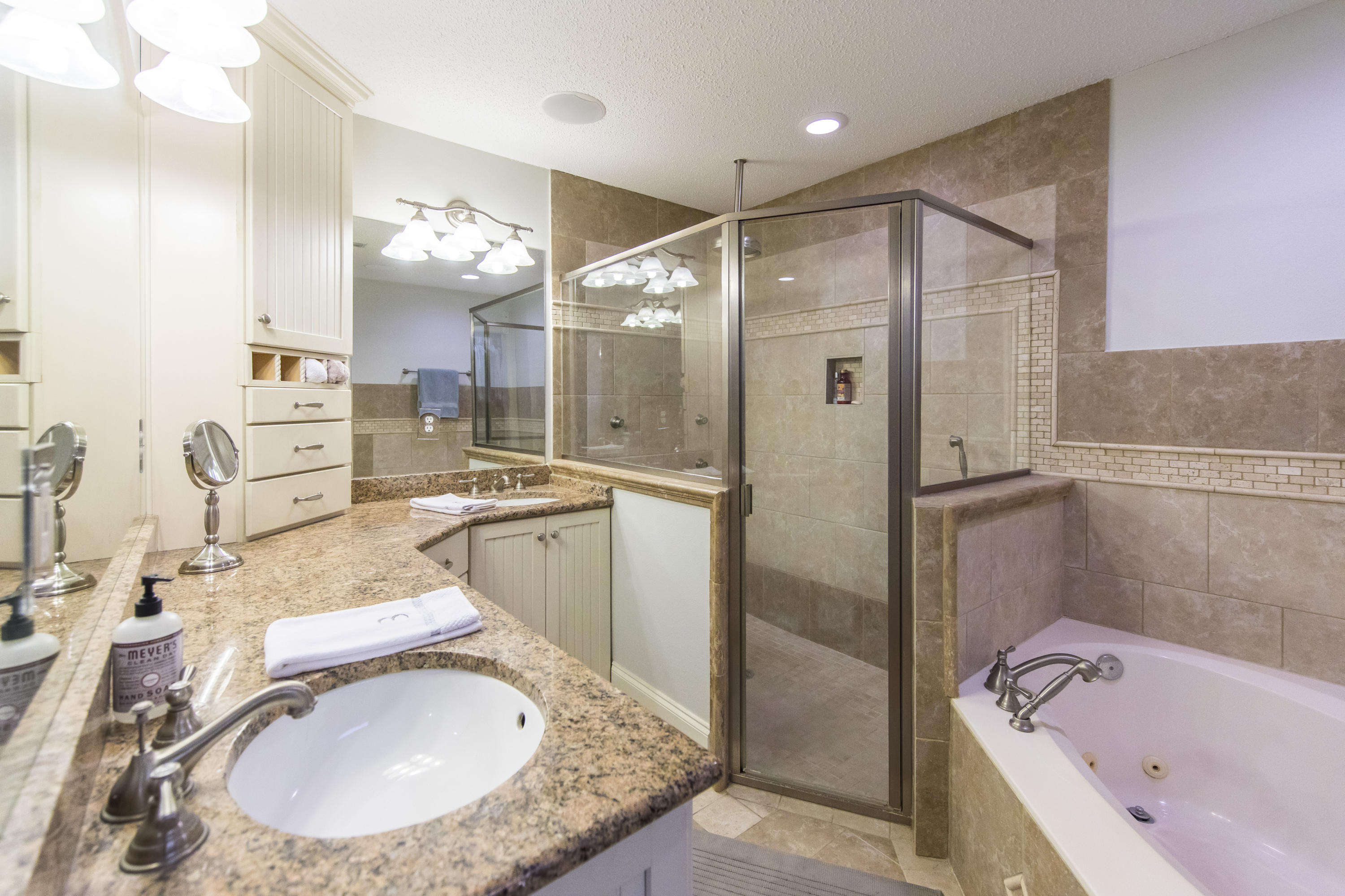 SPARKLING WATERS - Residential