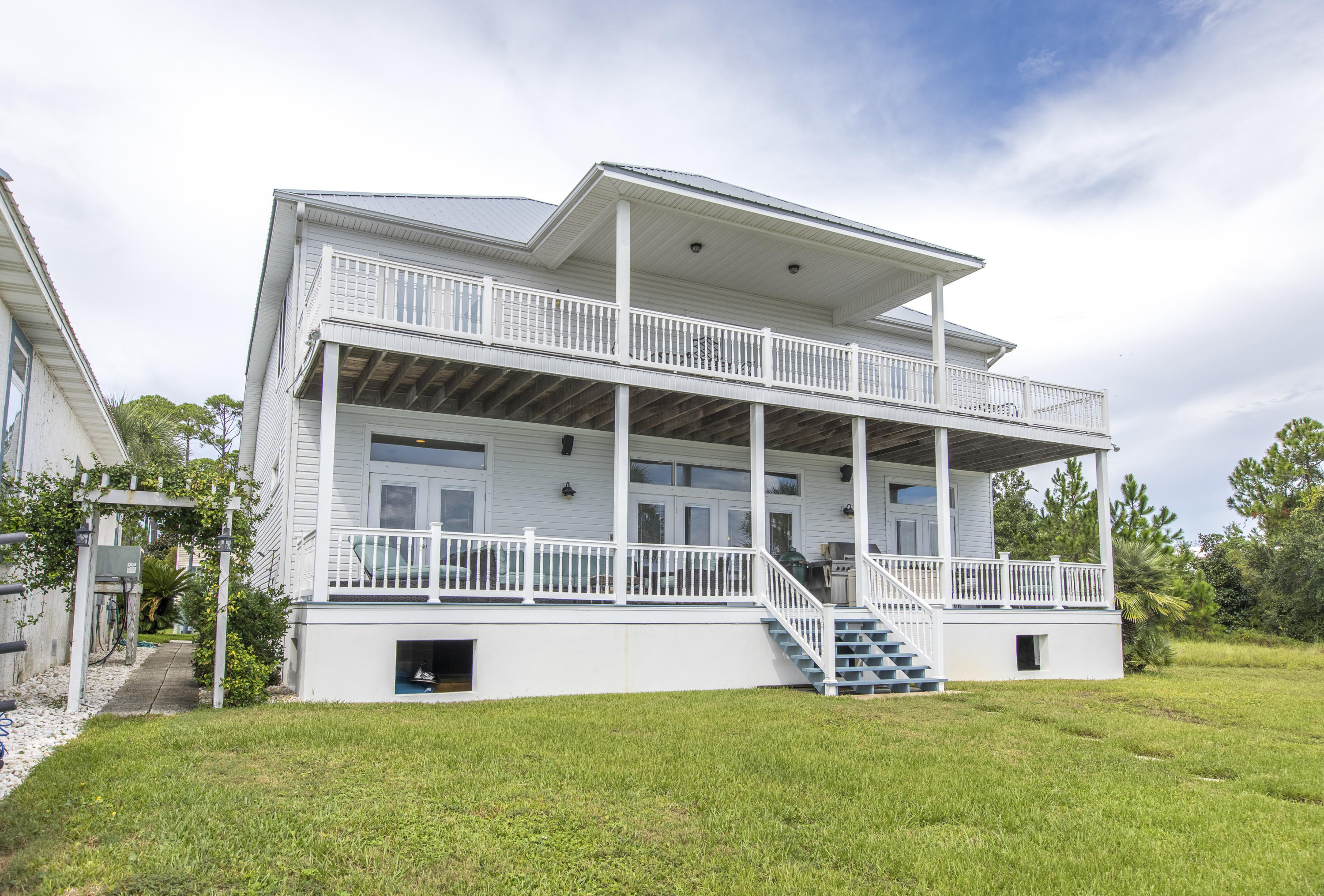 SPARKLING WATERS - Residential