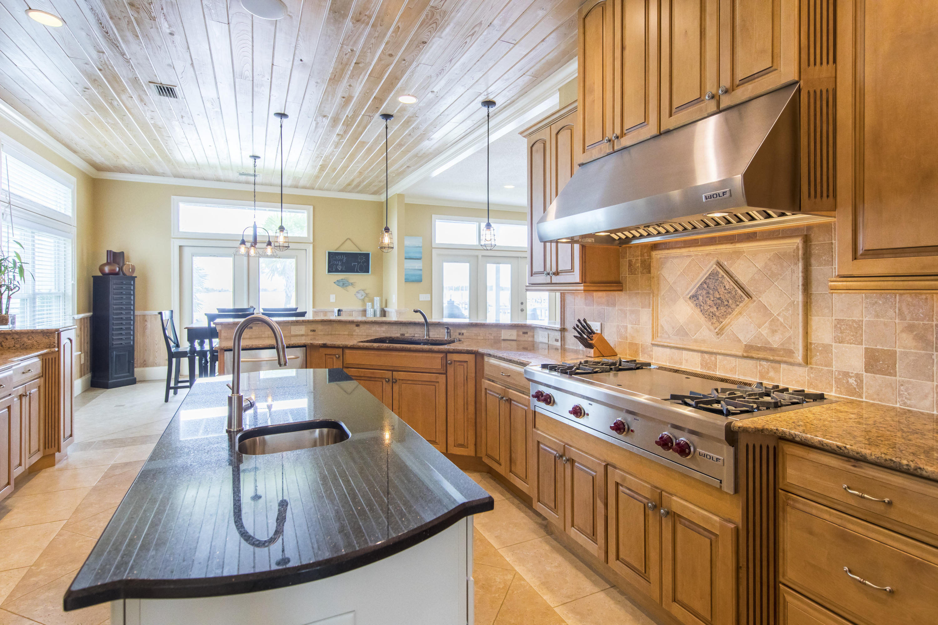 SPARKLING WATERS - Residential