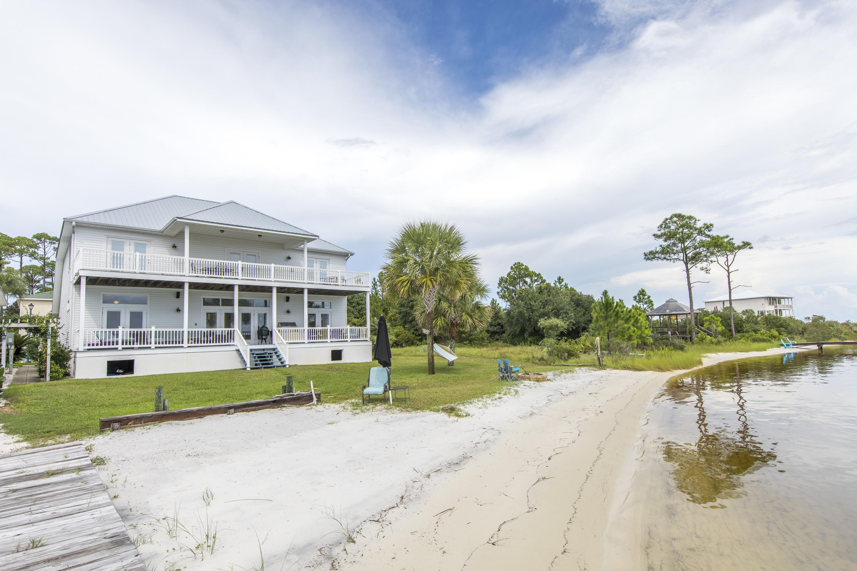 SPARKLING WATERS - Residential