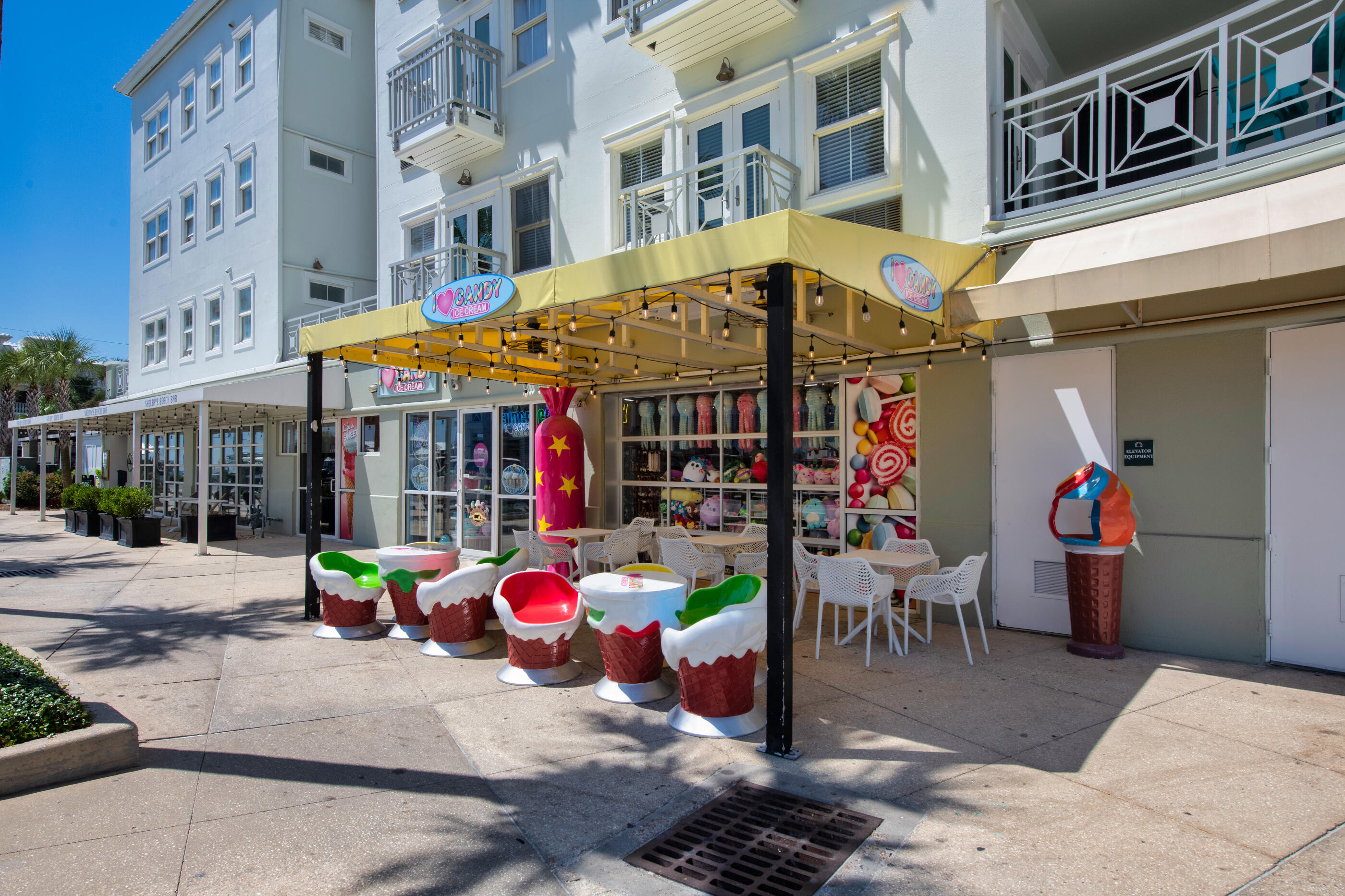 PINEWOOD 30A - Residential