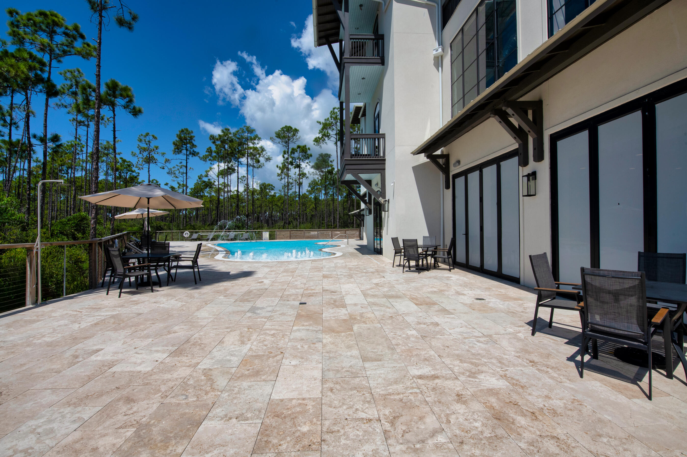 PINEWOOD 30A - Residential