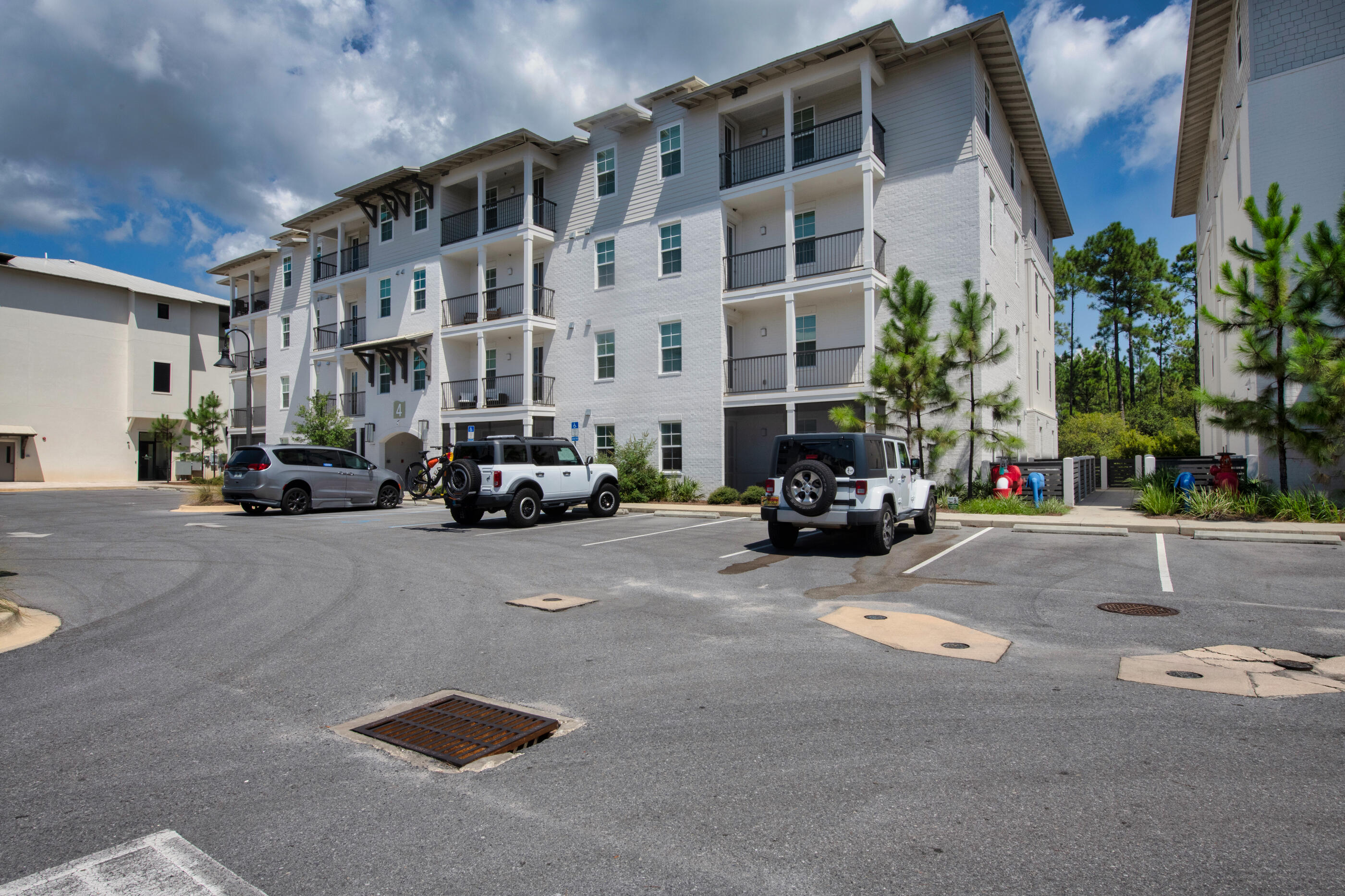 PINEWOOD 30A - Residential