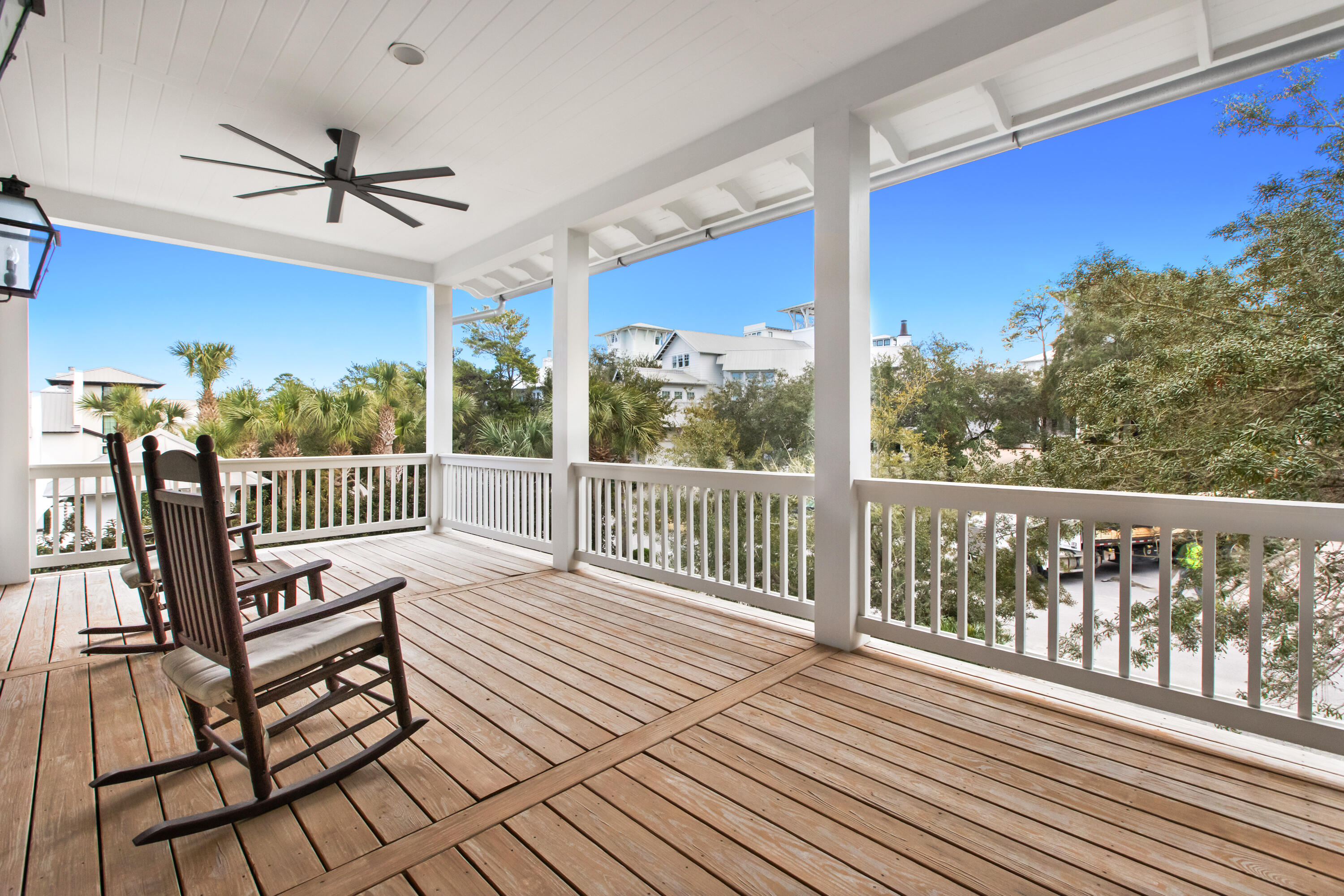 SEAGROVE VILLAGE 6TH ADD - Residential