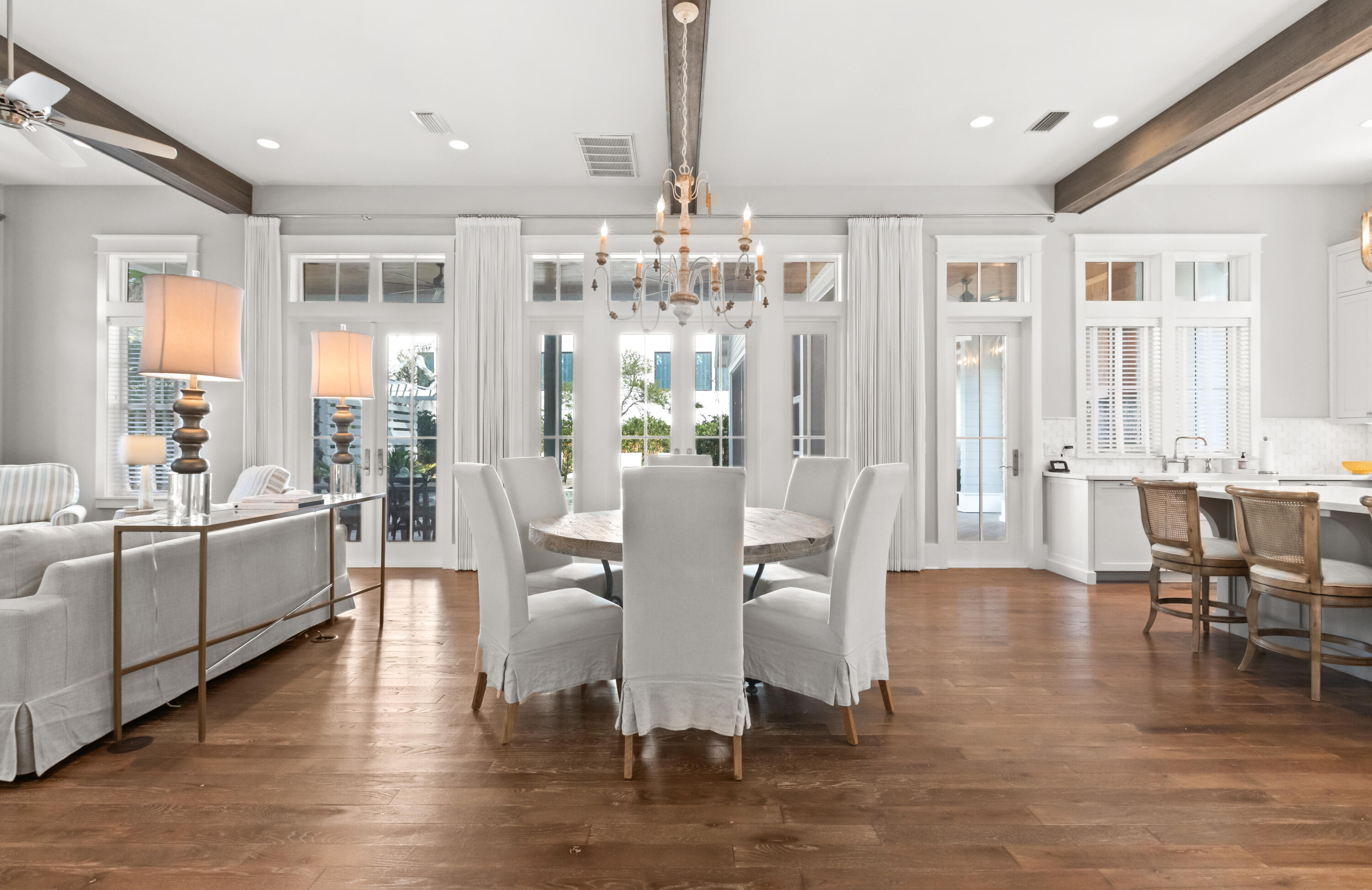 SEAGROVE VILLAGE 6TH ADD - Residential