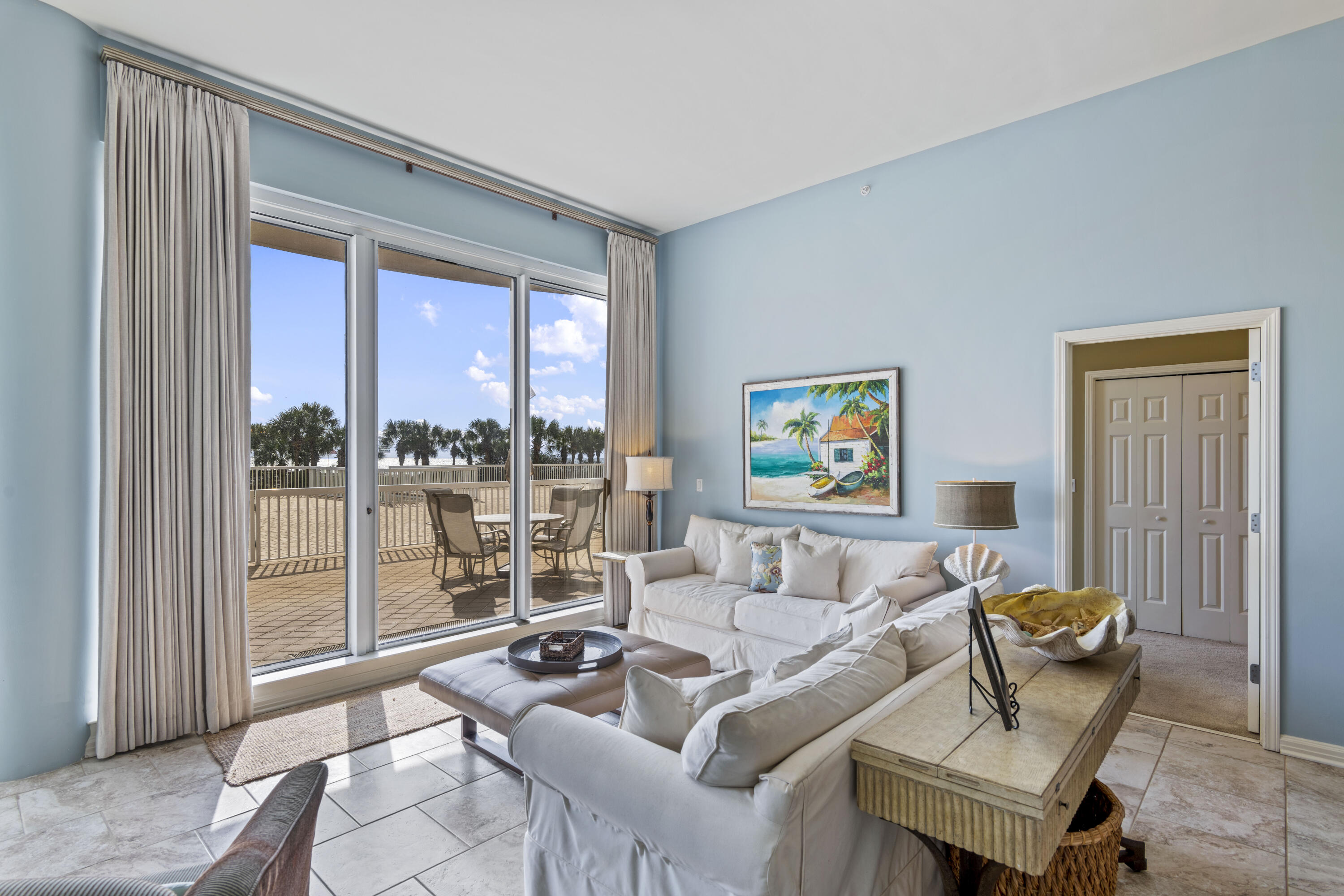 ST. MAARTEN AT SILVER SHELLS - Residential