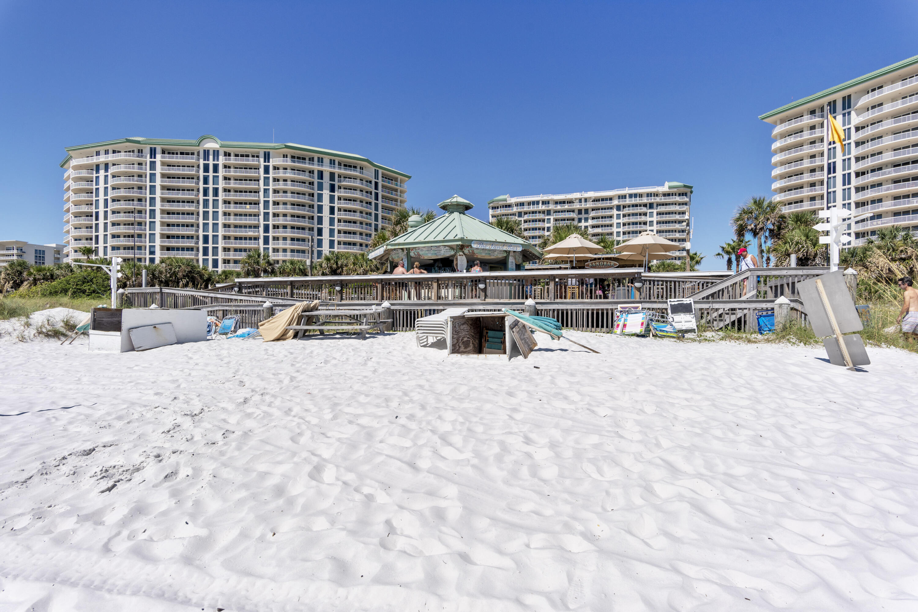 ST. MAARTEN AT SILVER SHELLS - Residential