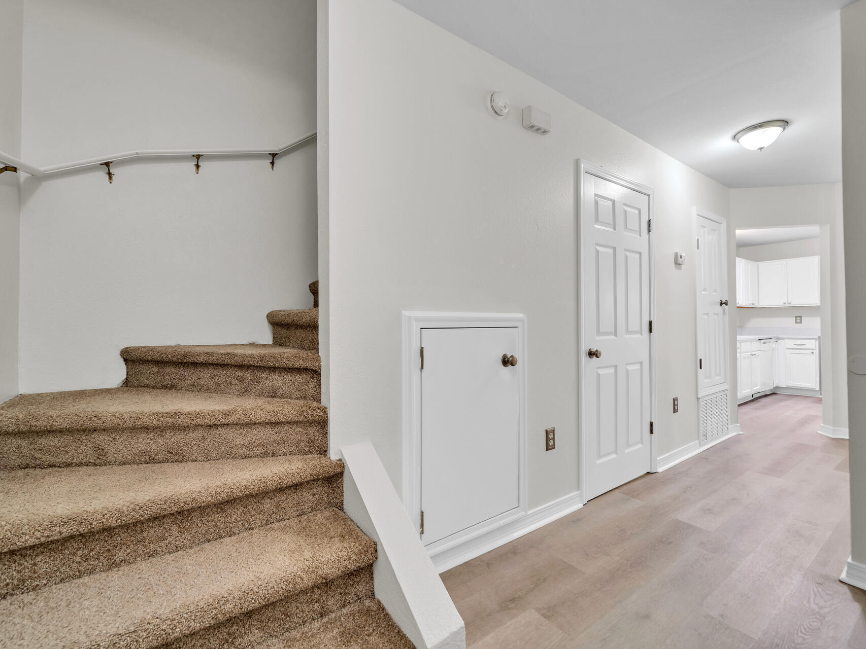 SHADY OAKS - Residential