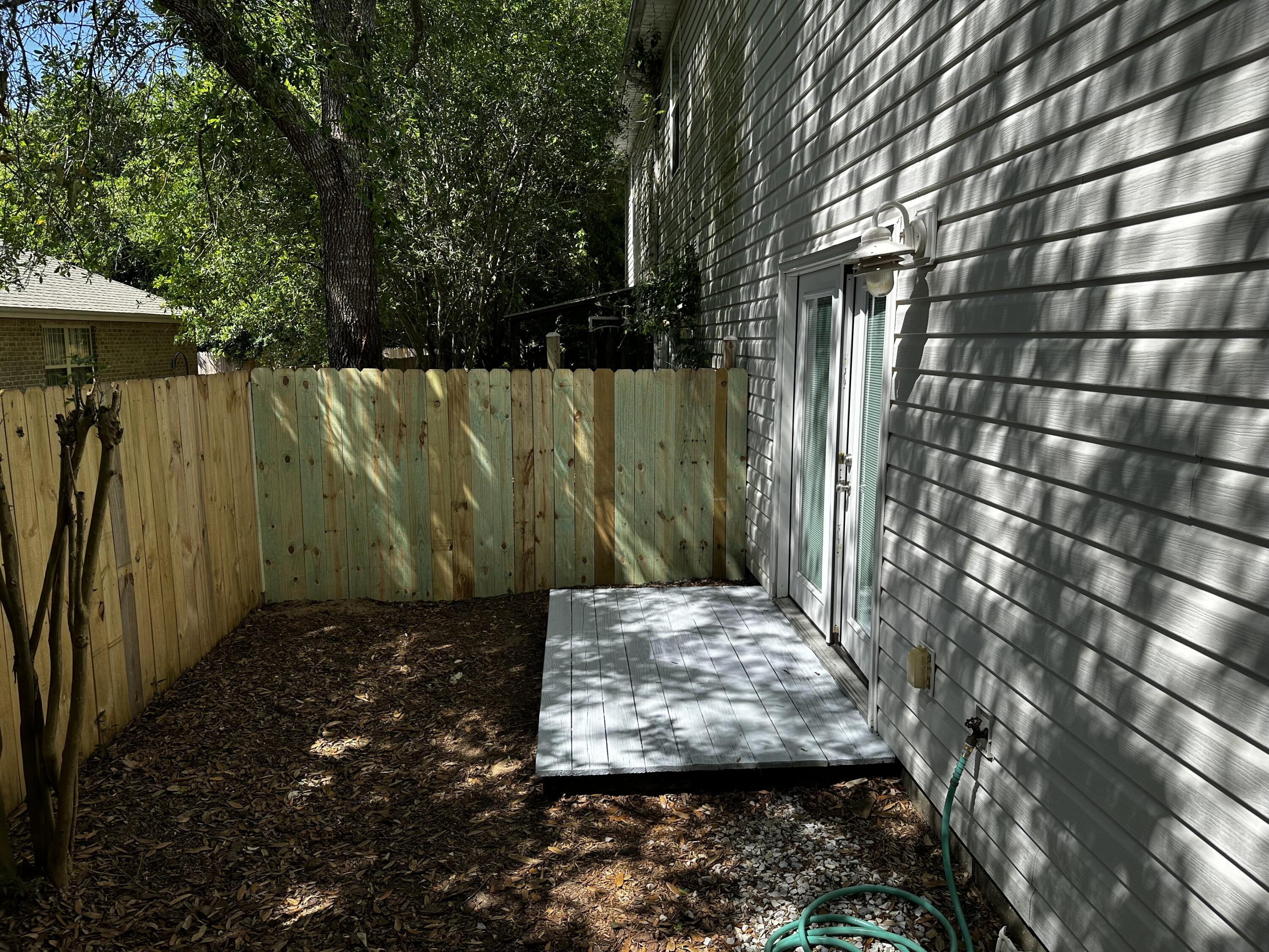 SHADY OAKS - Residential