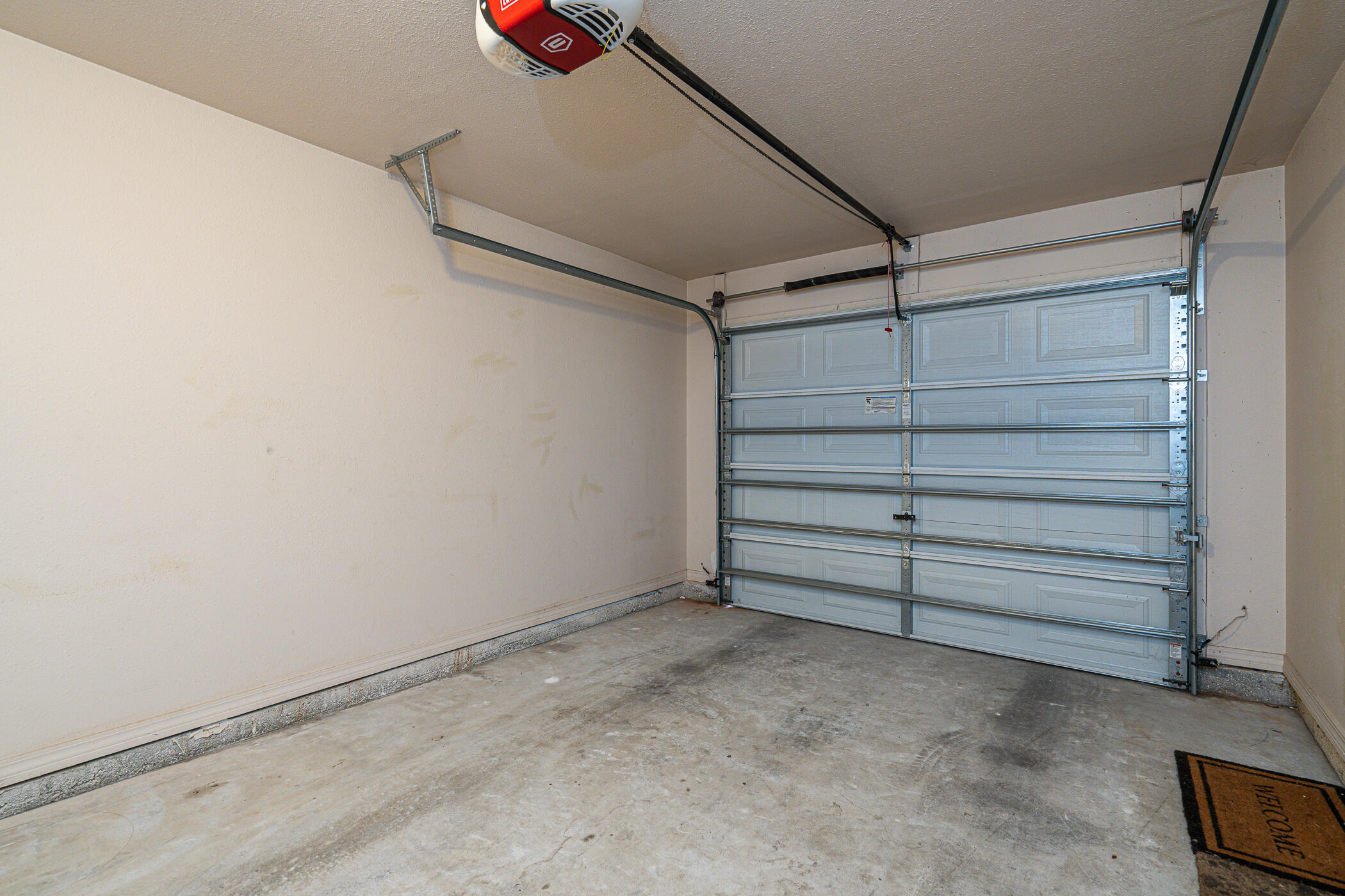 SHADY OAKS - Residential