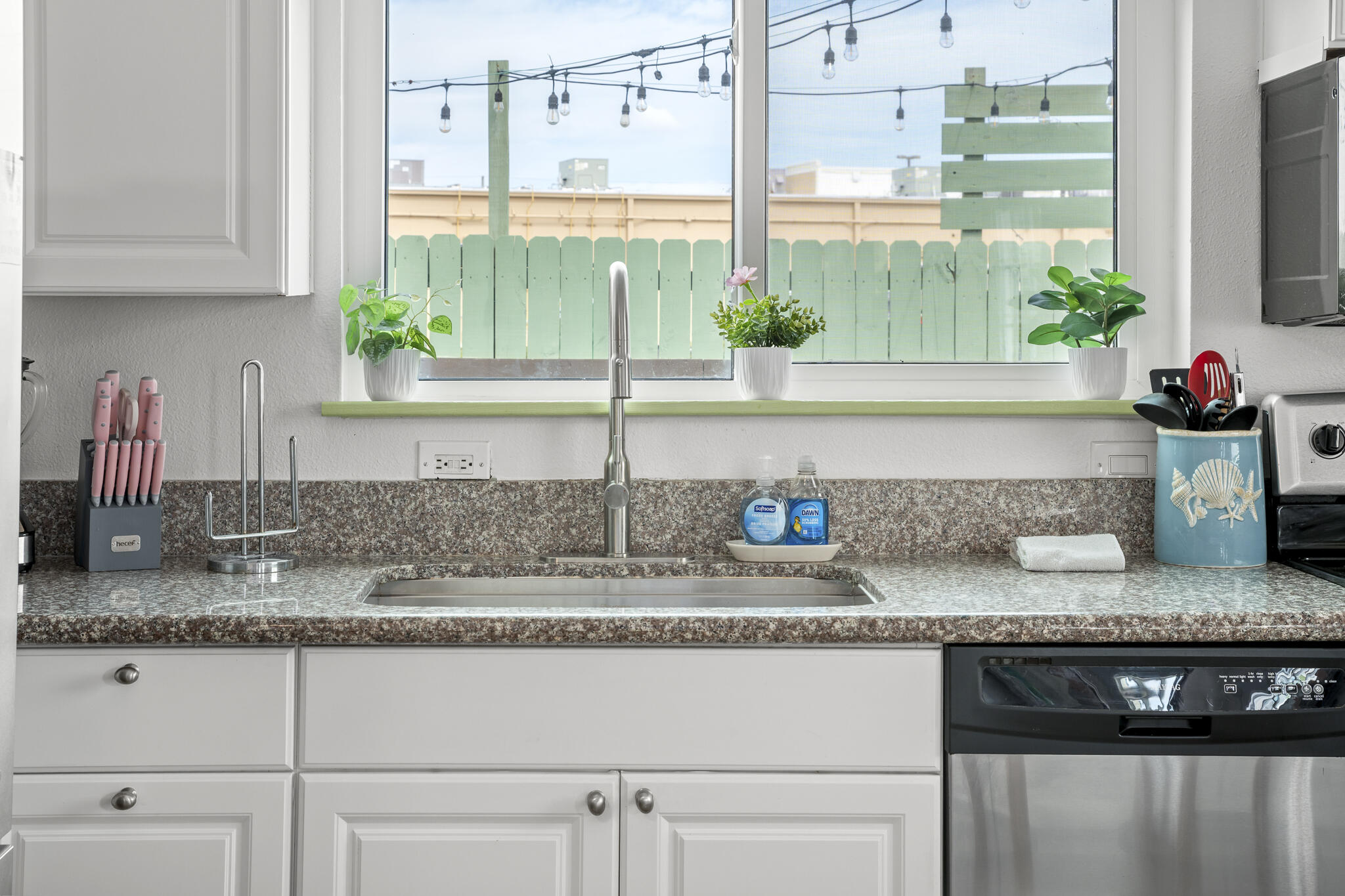 CRYSTAL BEACH - Residential