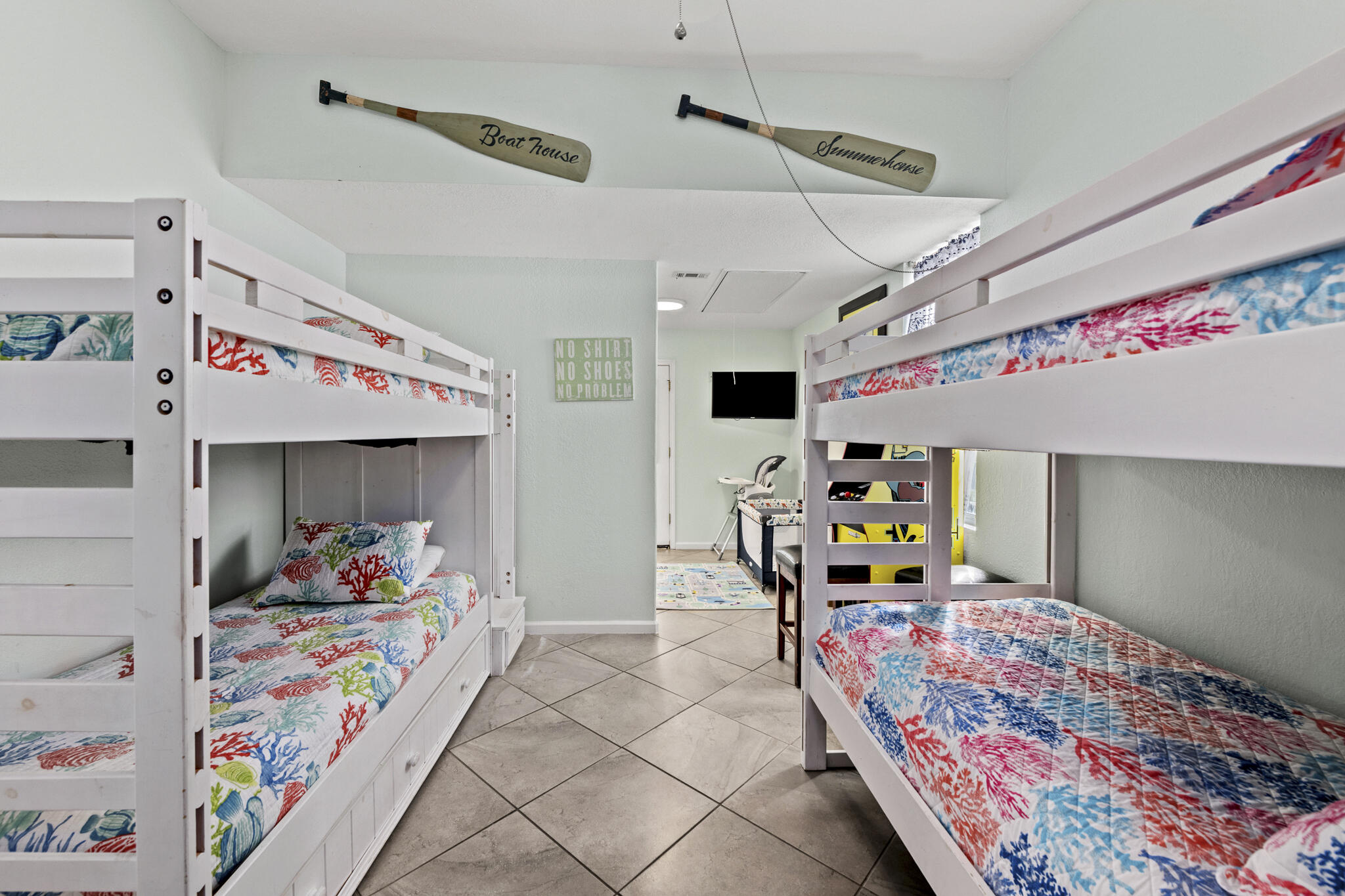 CRYSTAL BEACH - Residential