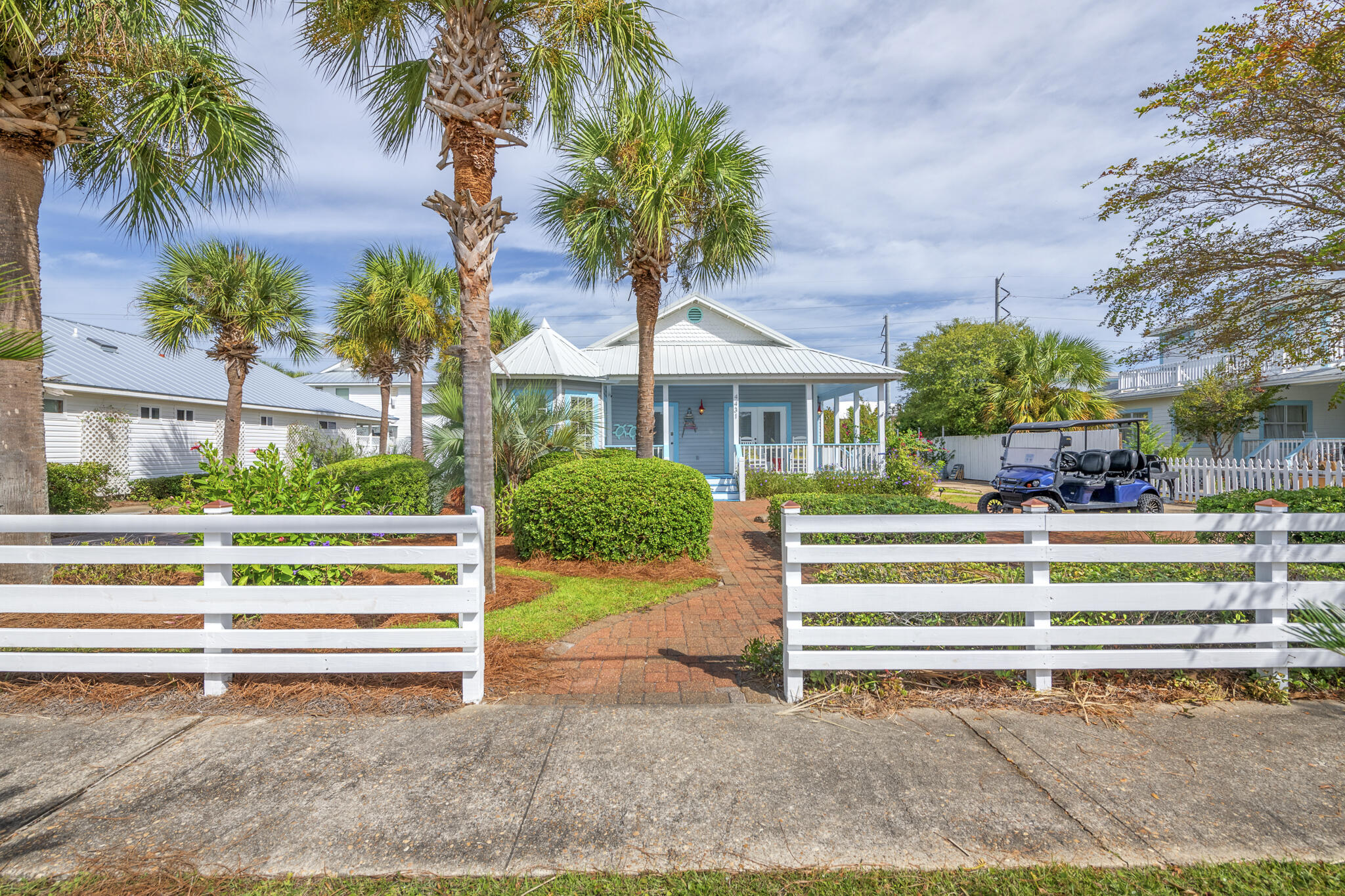 CRYSTAL BEACH - Residential