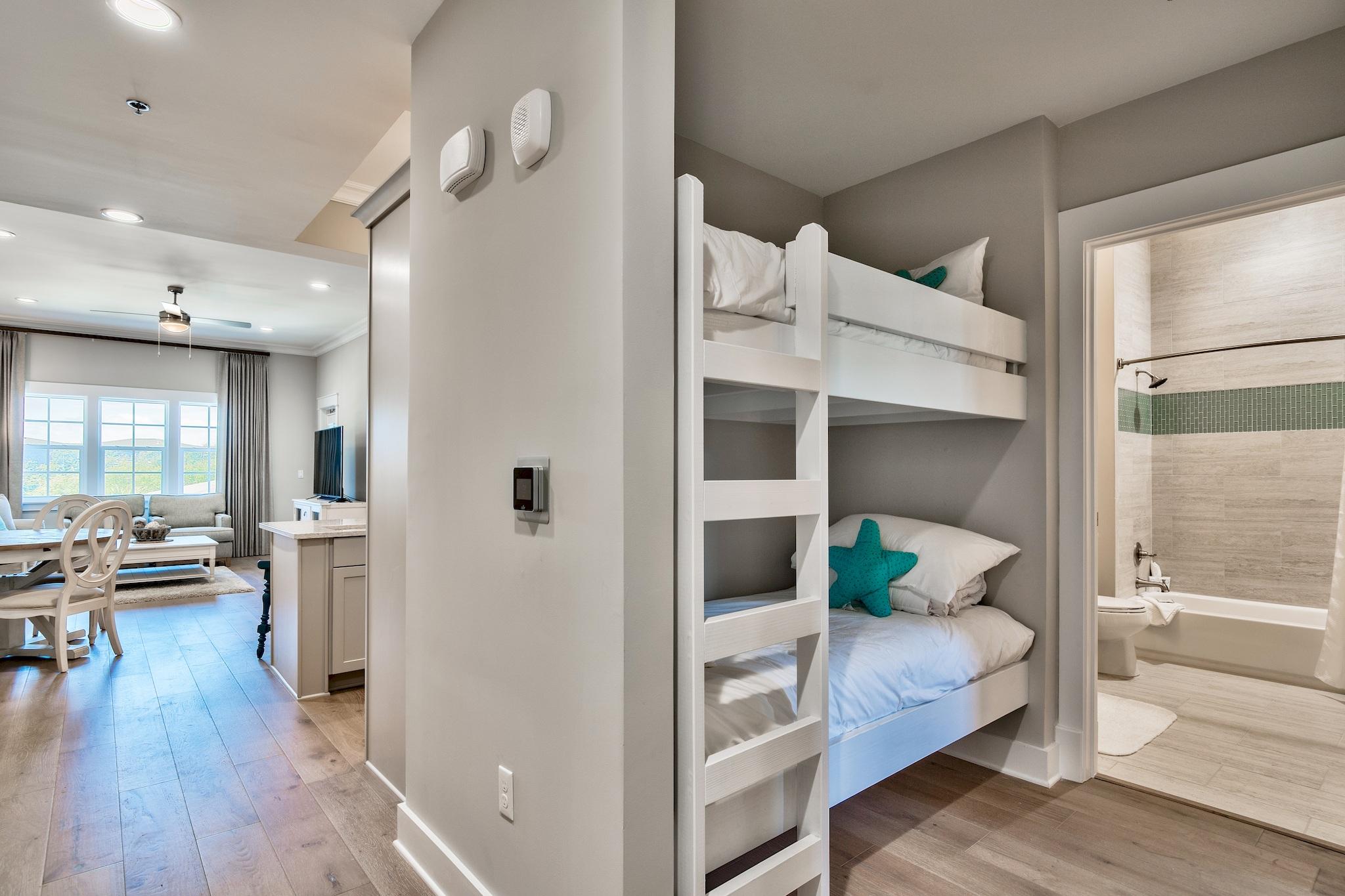 The Henderson Lofts - Residential