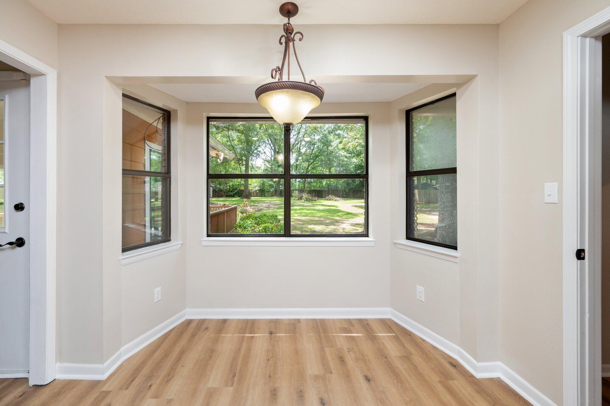HOLLY HILLS - Residential