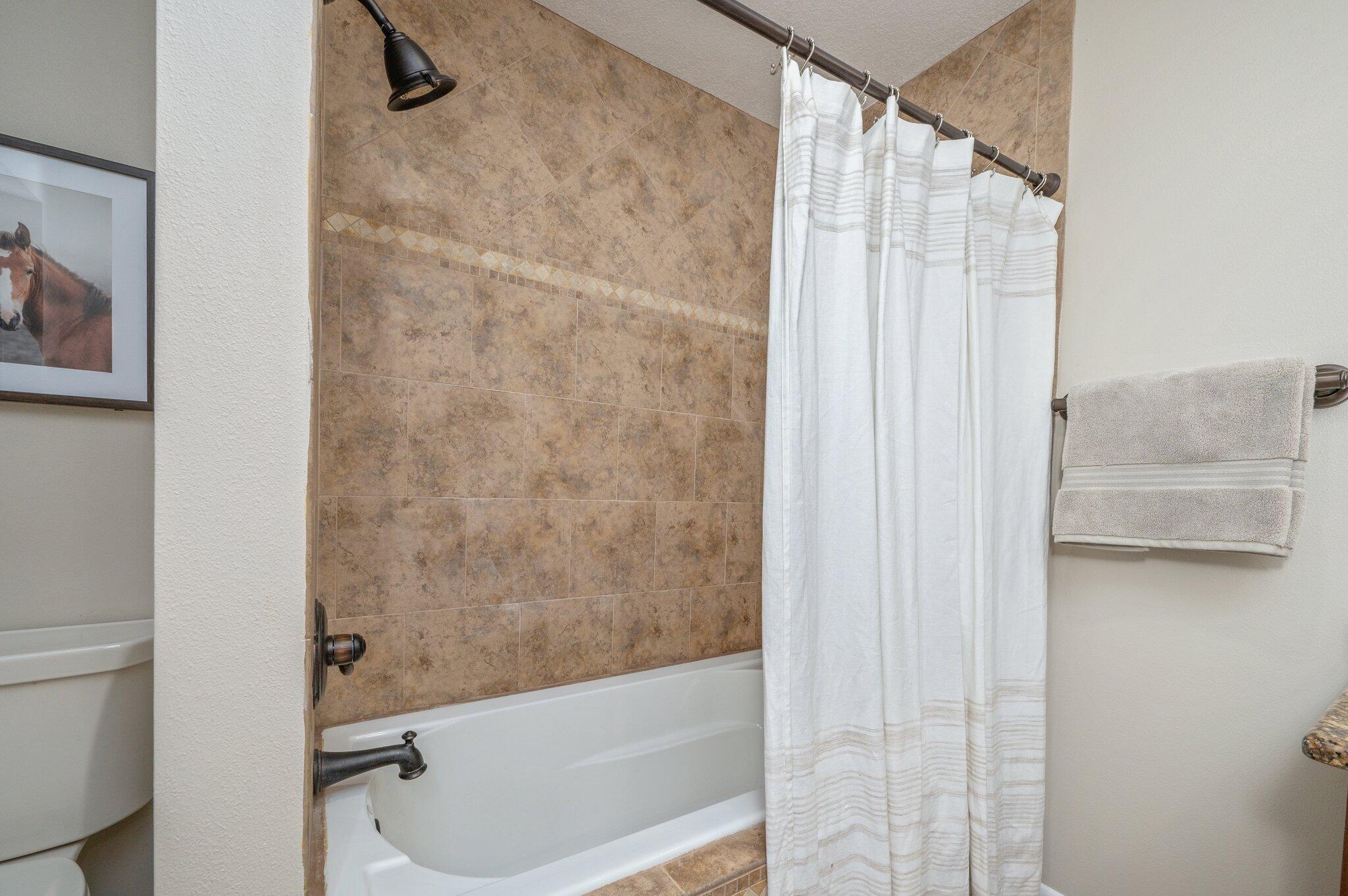 HOLLY HILLS - Residential