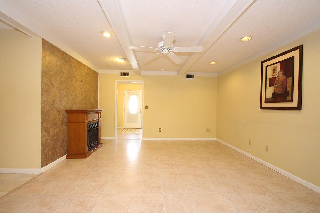 BLUEWATER BAY VILLAGE 1A - Residential