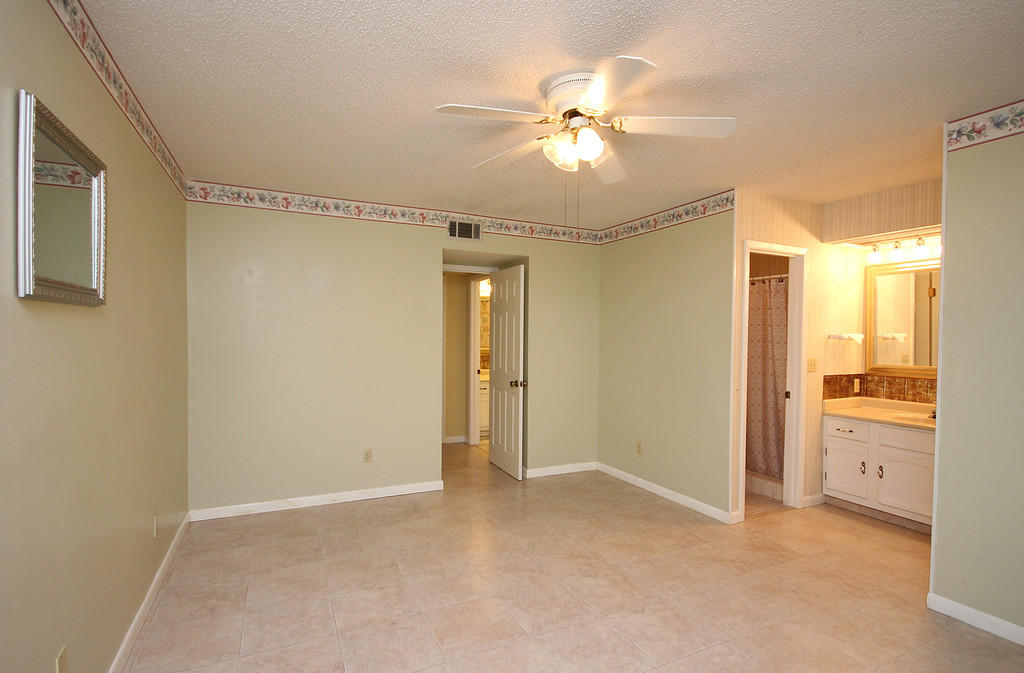 BLUEWATER BAY VILLAGE 1A - Residential