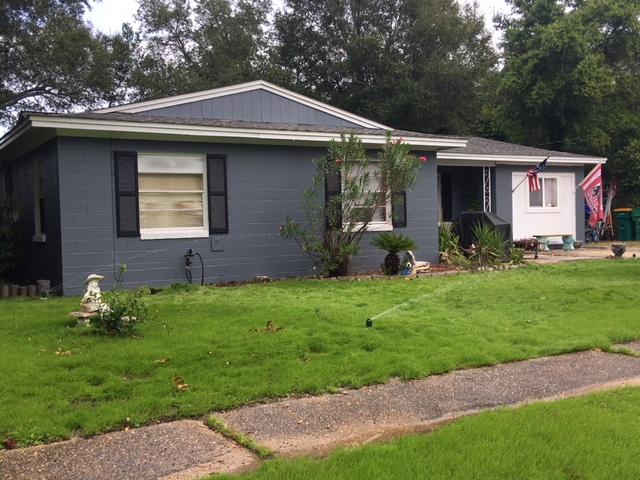 MID PINES S/D LOT 17 BLK A - Residential