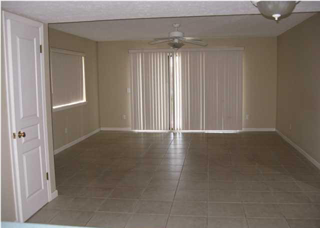 LANDWARD TOWNHOUSES - Residential