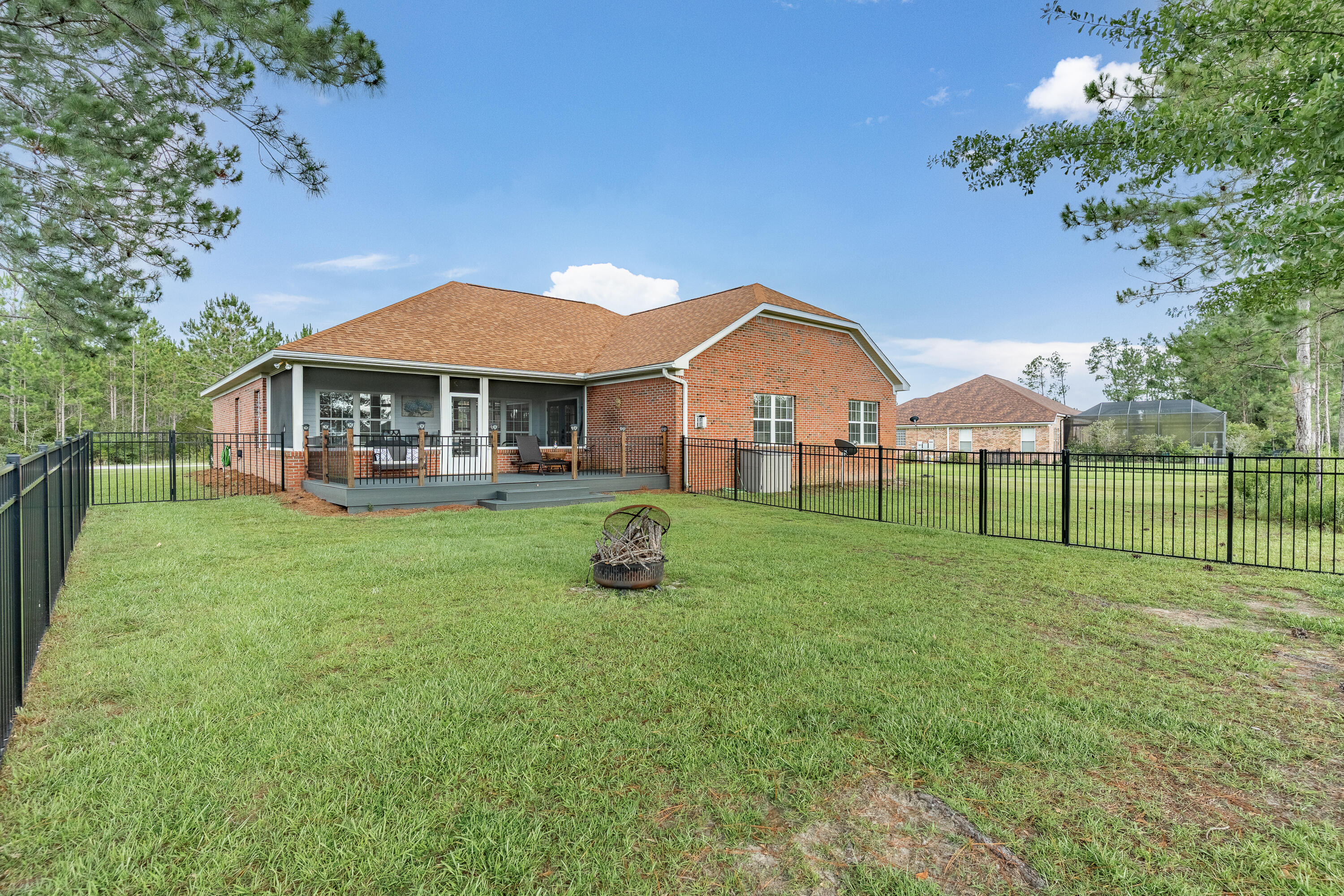 WINDSWEPT ESTATES - Residential