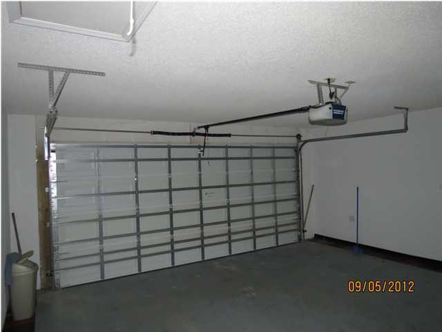 COUNTRYVIEW ESTATES 1ST ADDN - Residential Lease