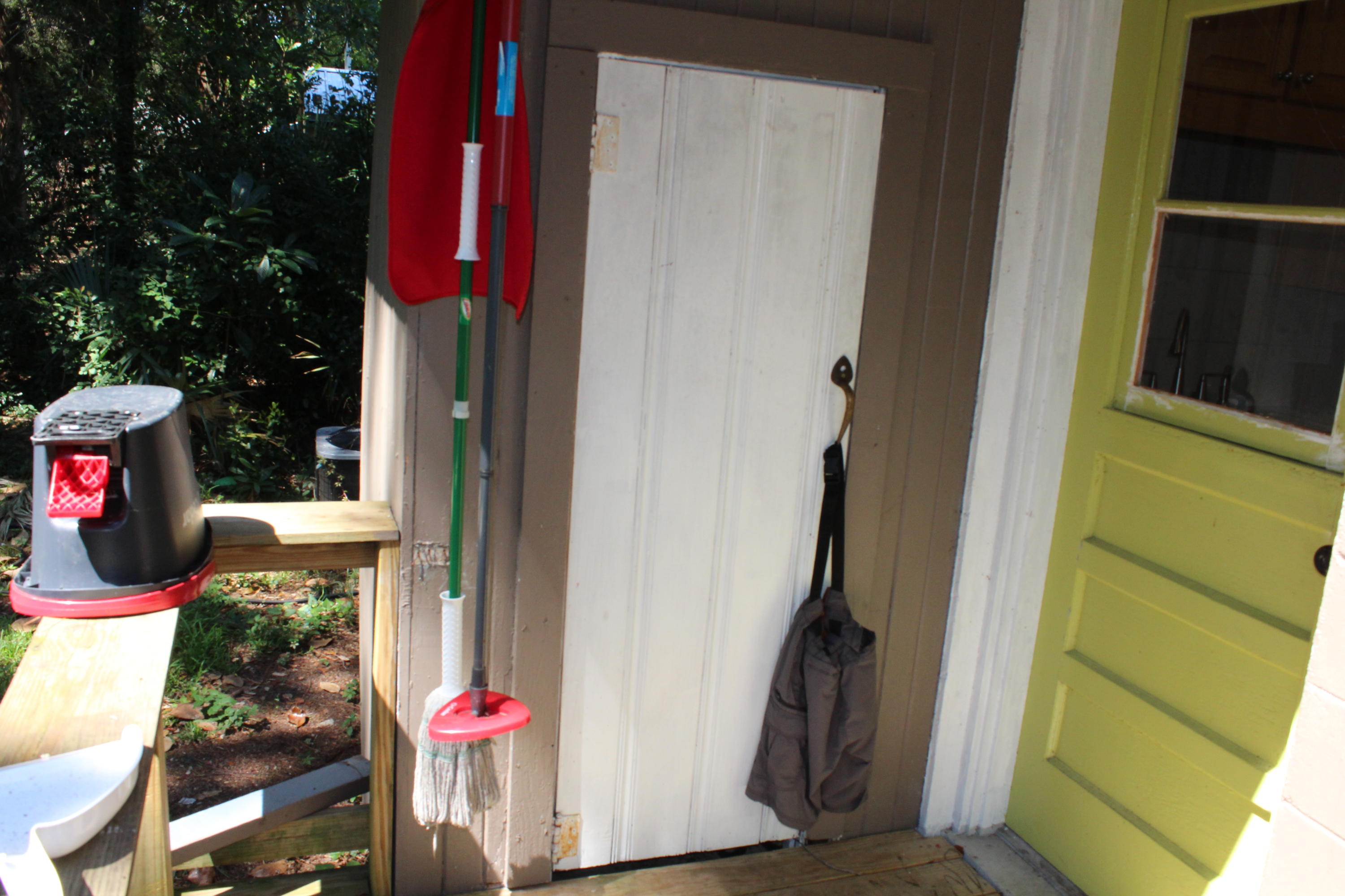 Garnier Beach - Residential