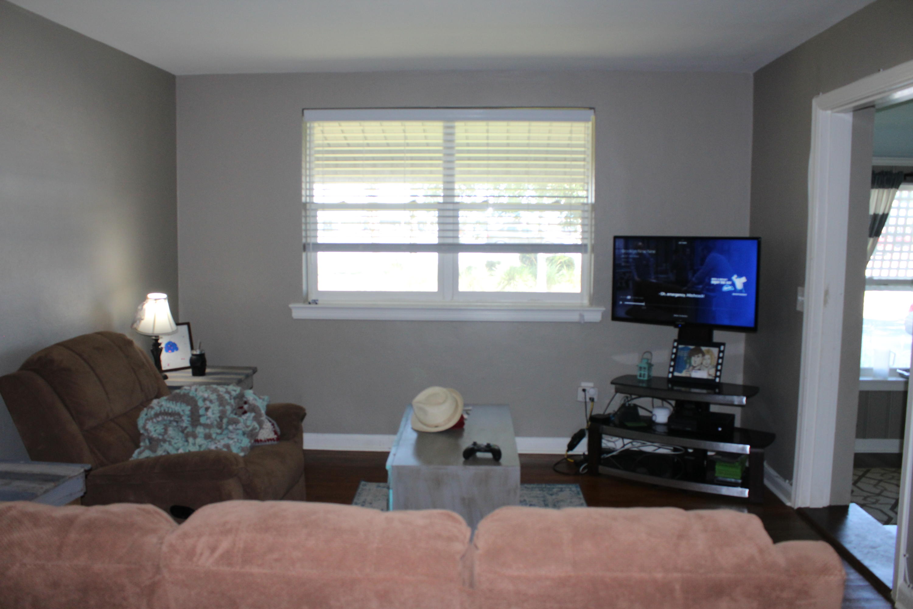 Garnier Beach - Residential